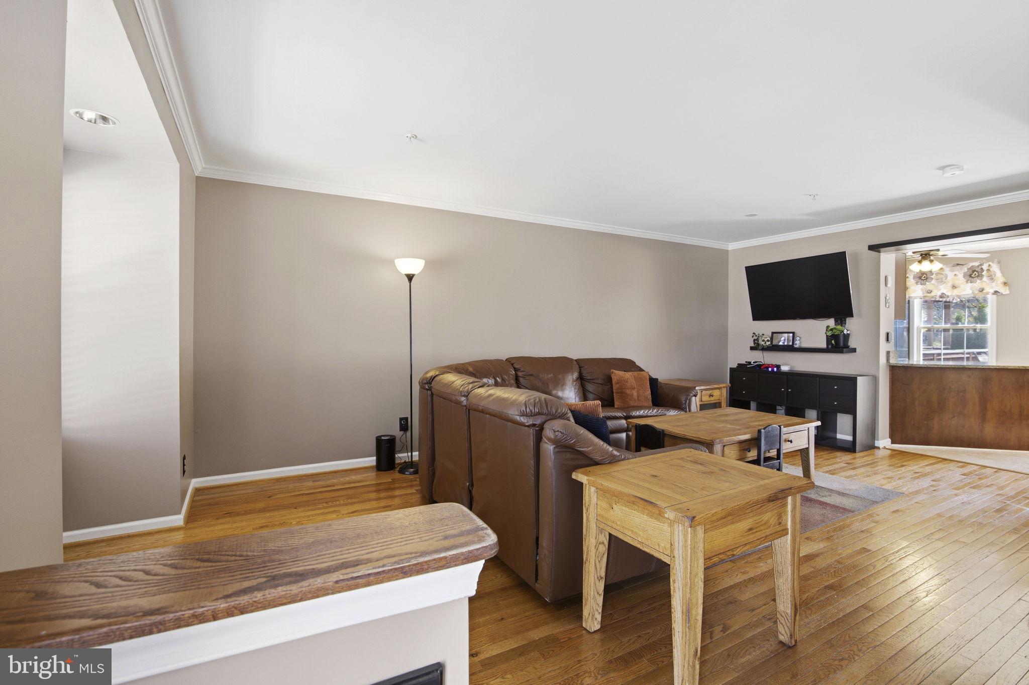 BELLE MANOR - Residential