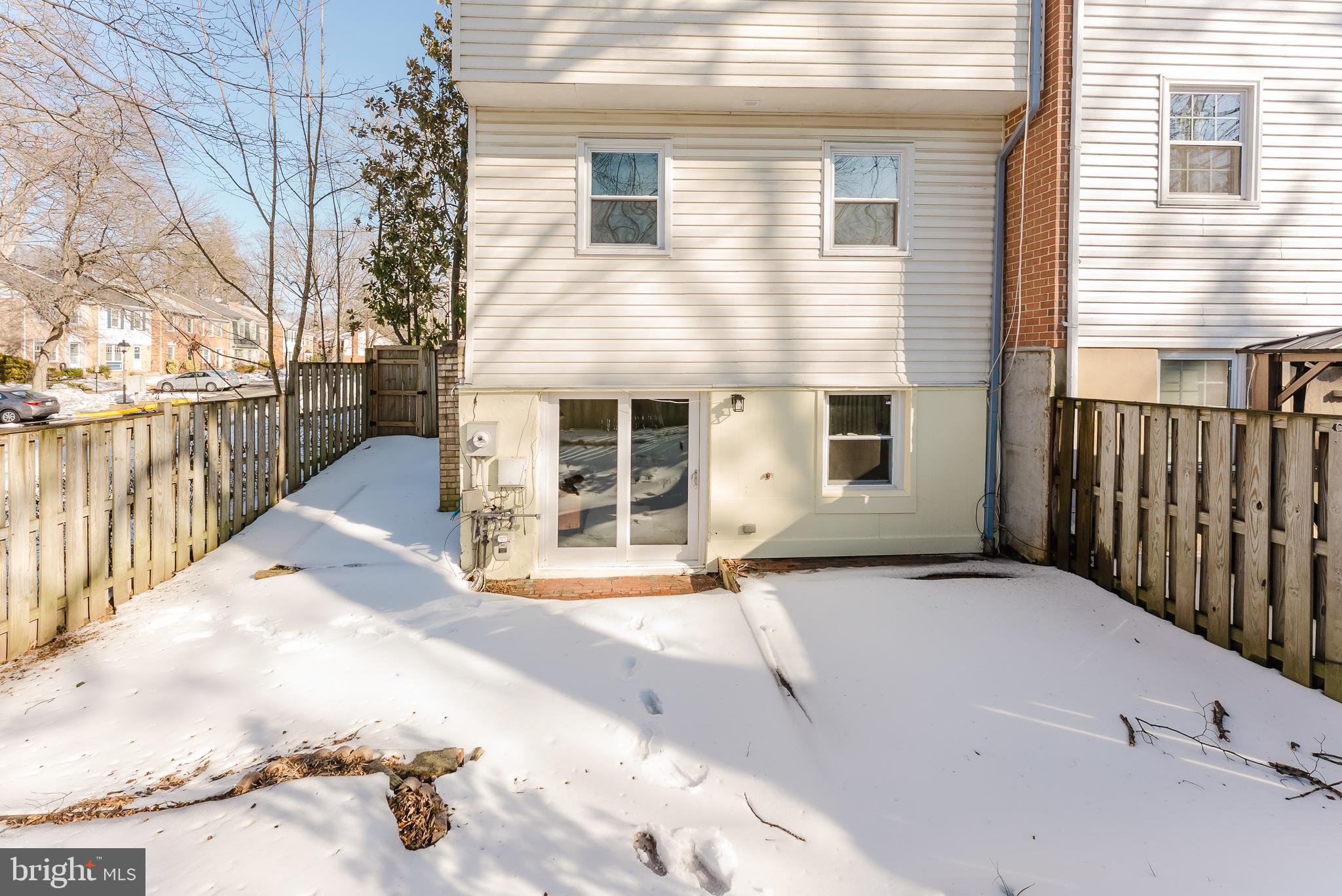 KEENE  MILL WOODS - Residential