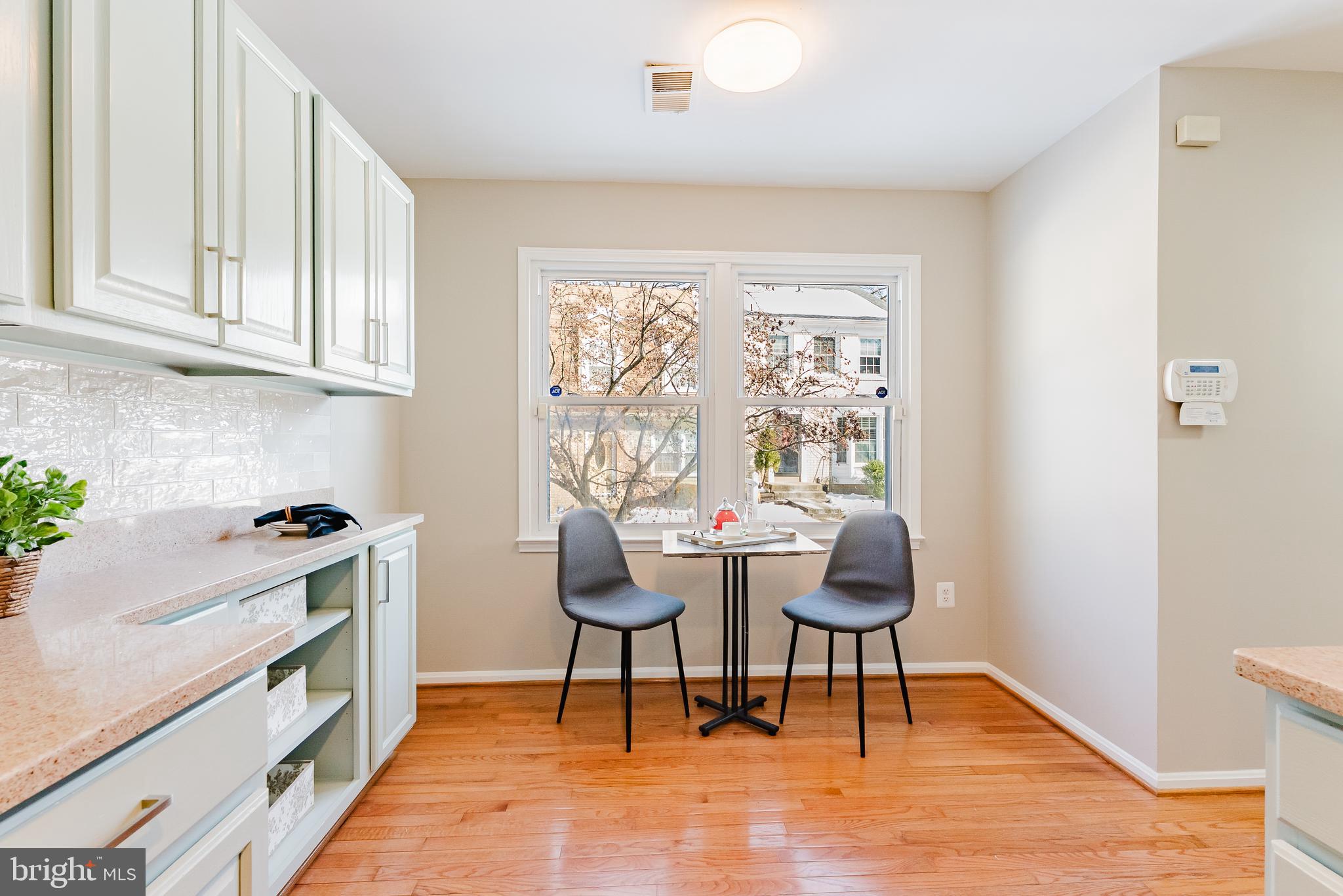 KEENE  MILL WOODS - Residential