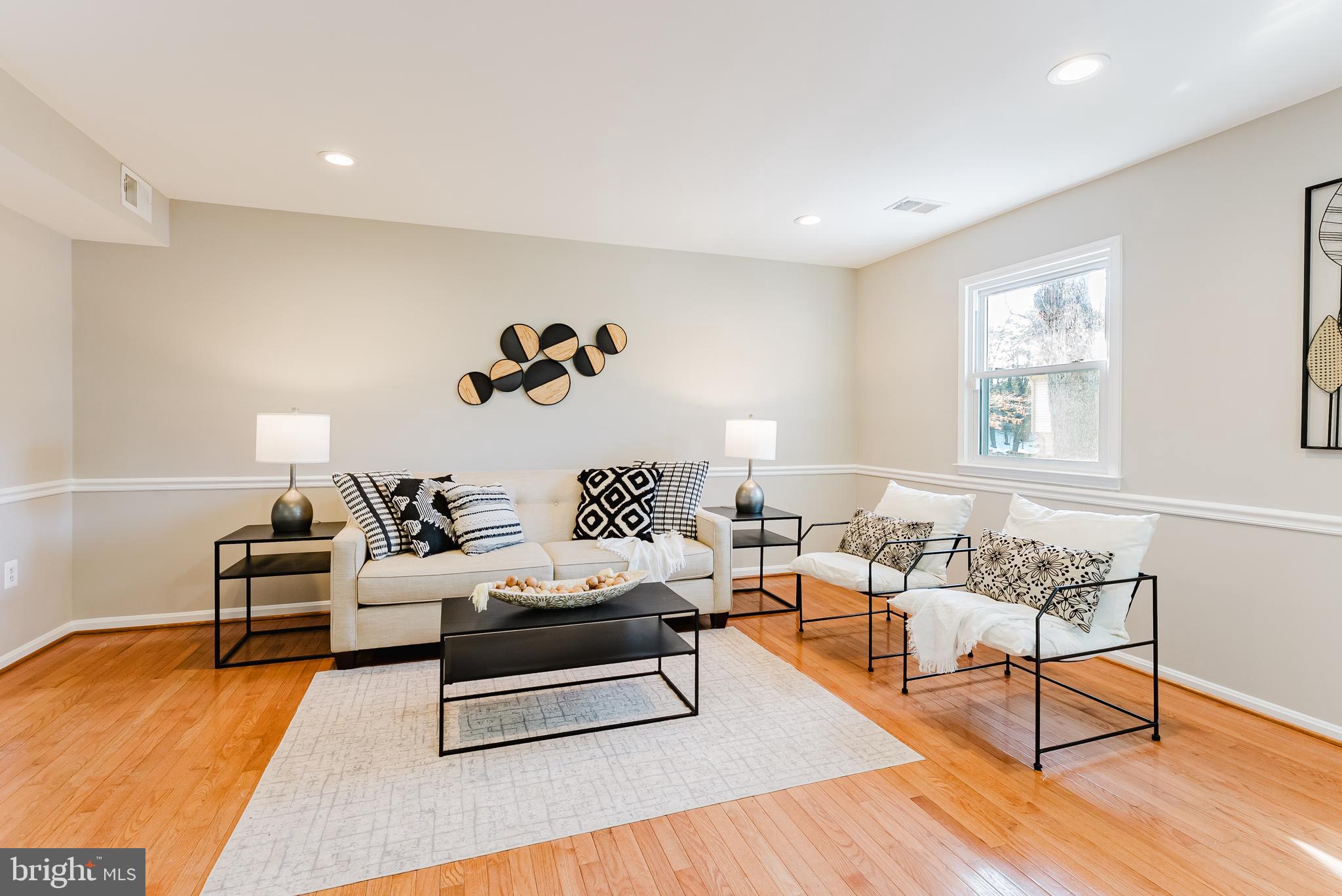 KEENE  MILL WOODS - Residential