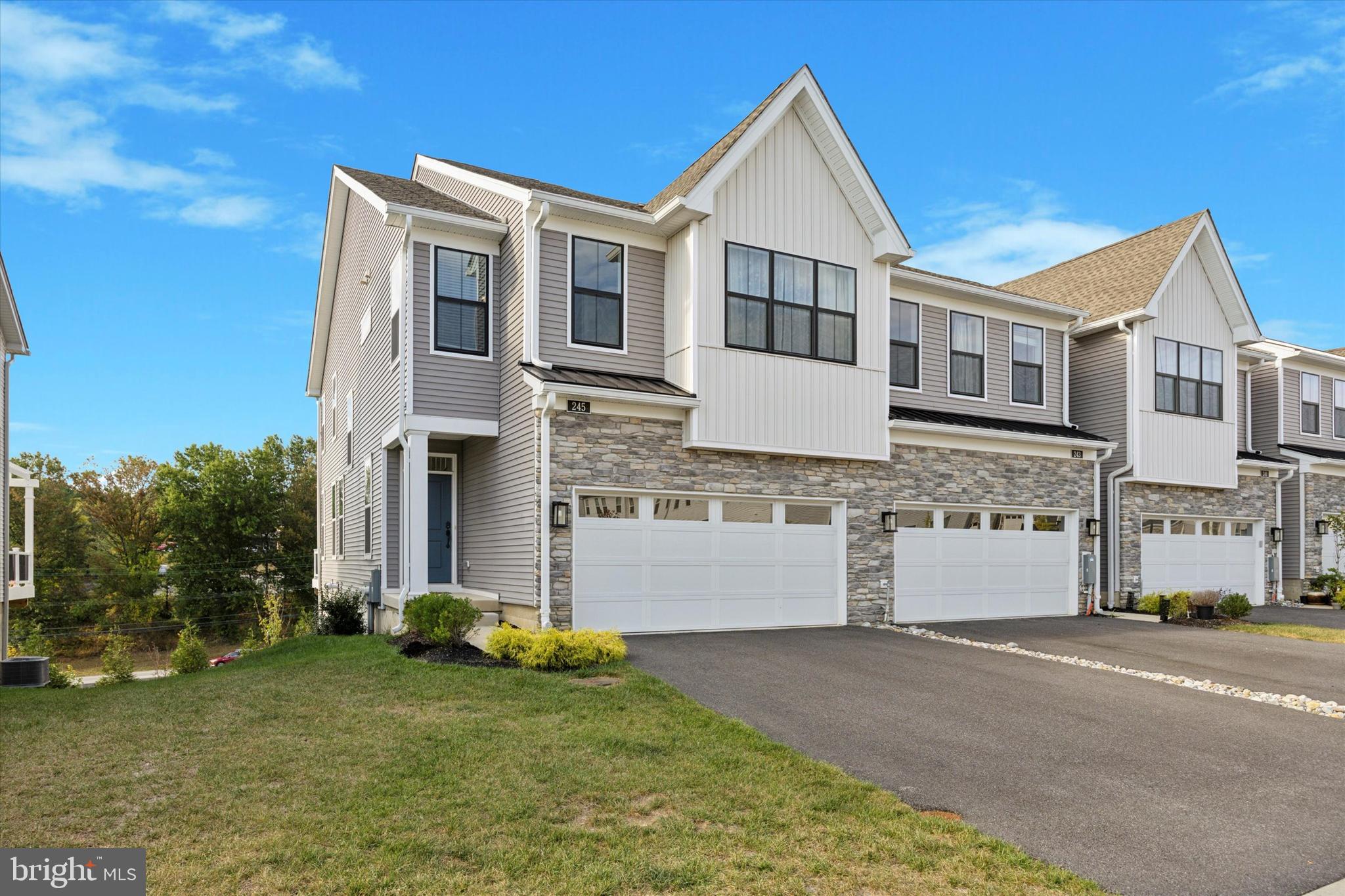 FRANKLIN STATION - Residential Lease