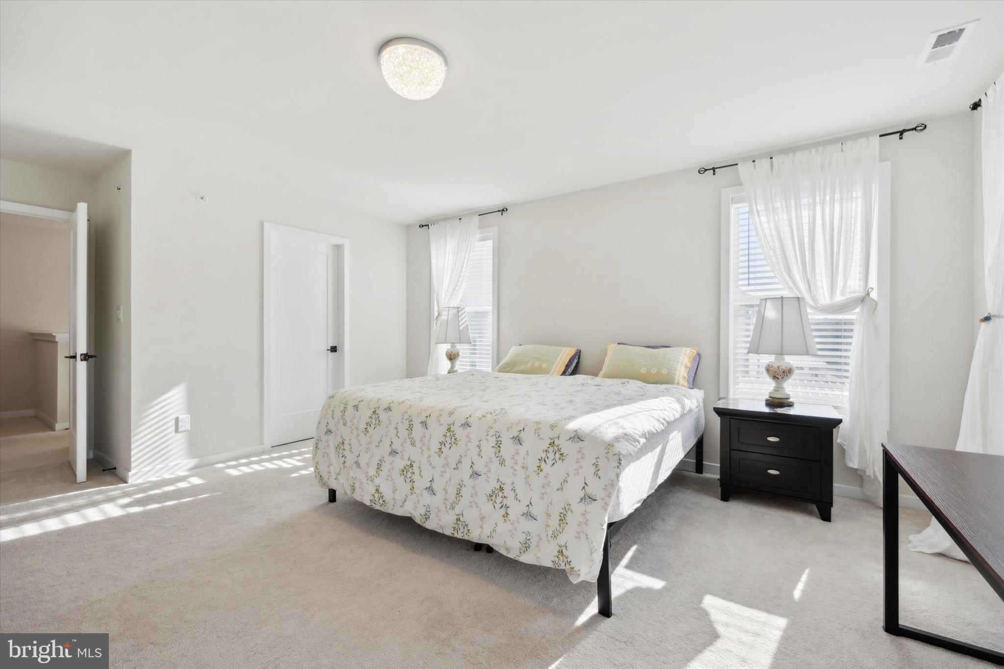 FRANKLIN STATION - Residential Lease