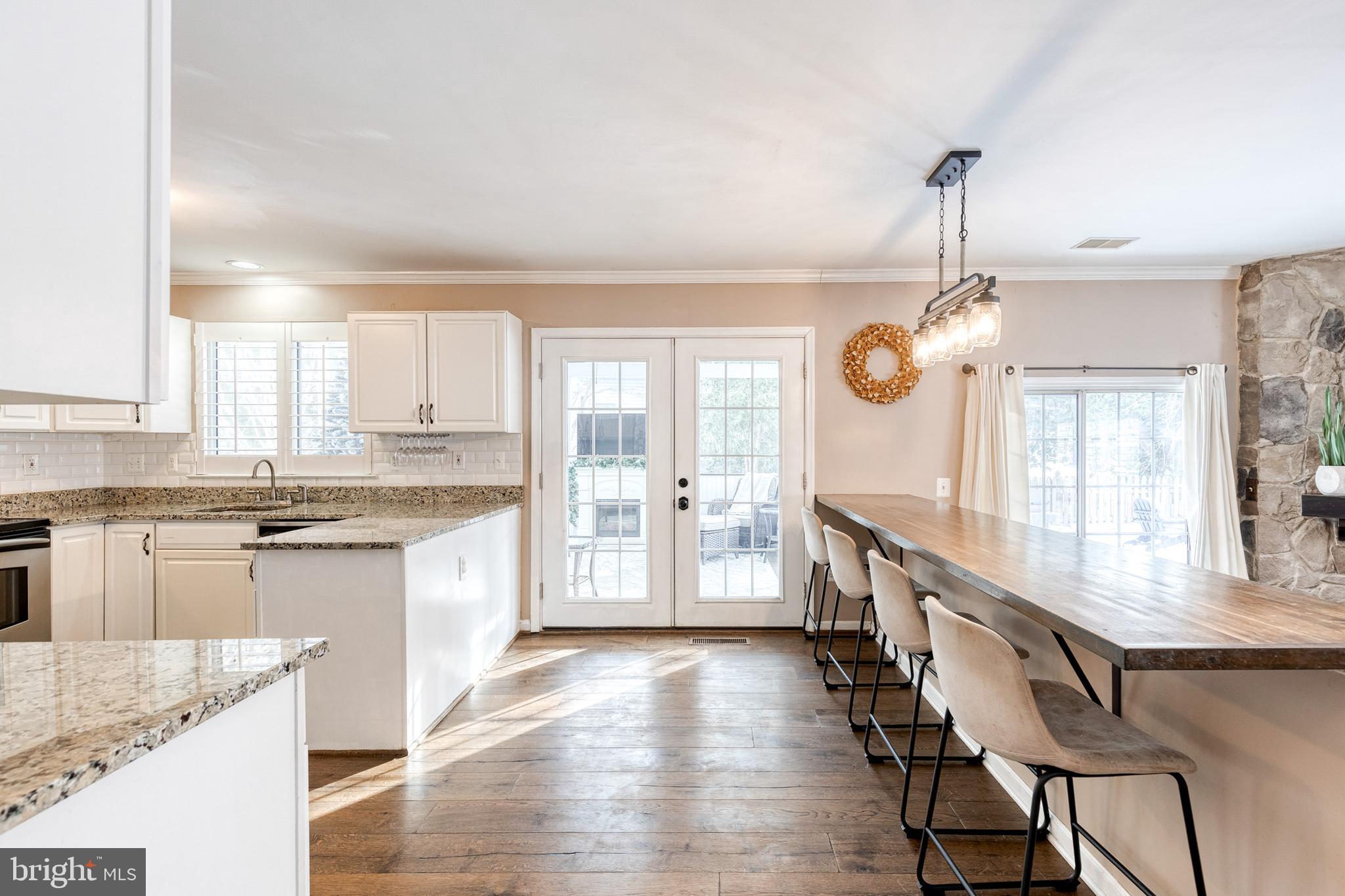 CHRISTIE ESTATES - Residential