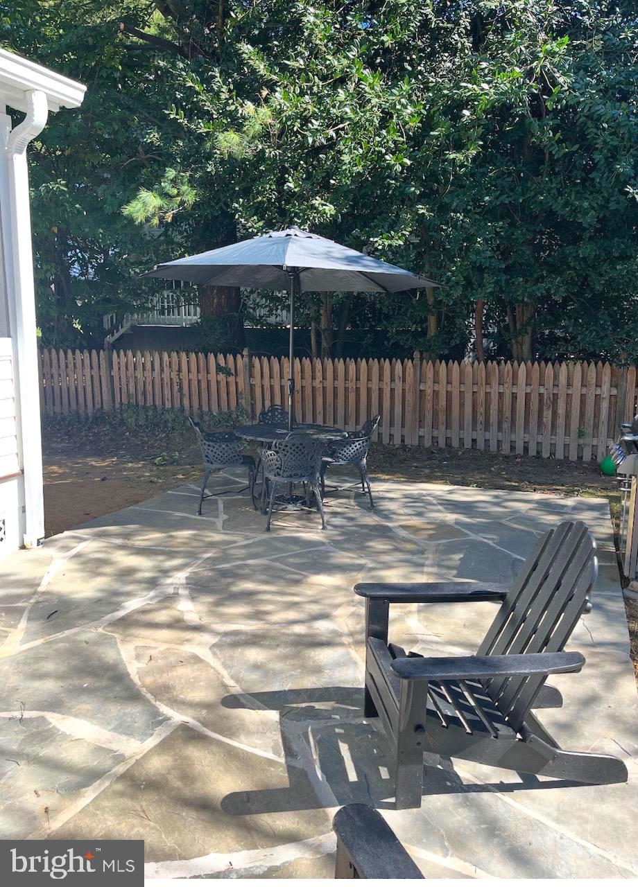 CHRISTIE ESTATES - Residential