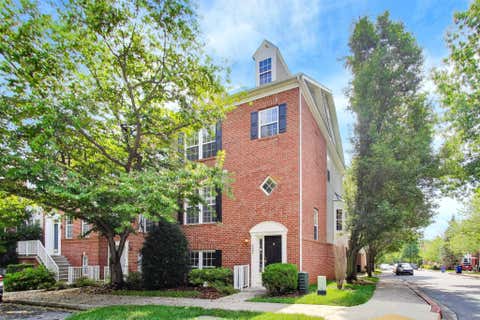 Townhouse For Sale - 6001 Drum Taps Court #A3-34<br/> Howard County, CLARKSVILLE, MD 21029
