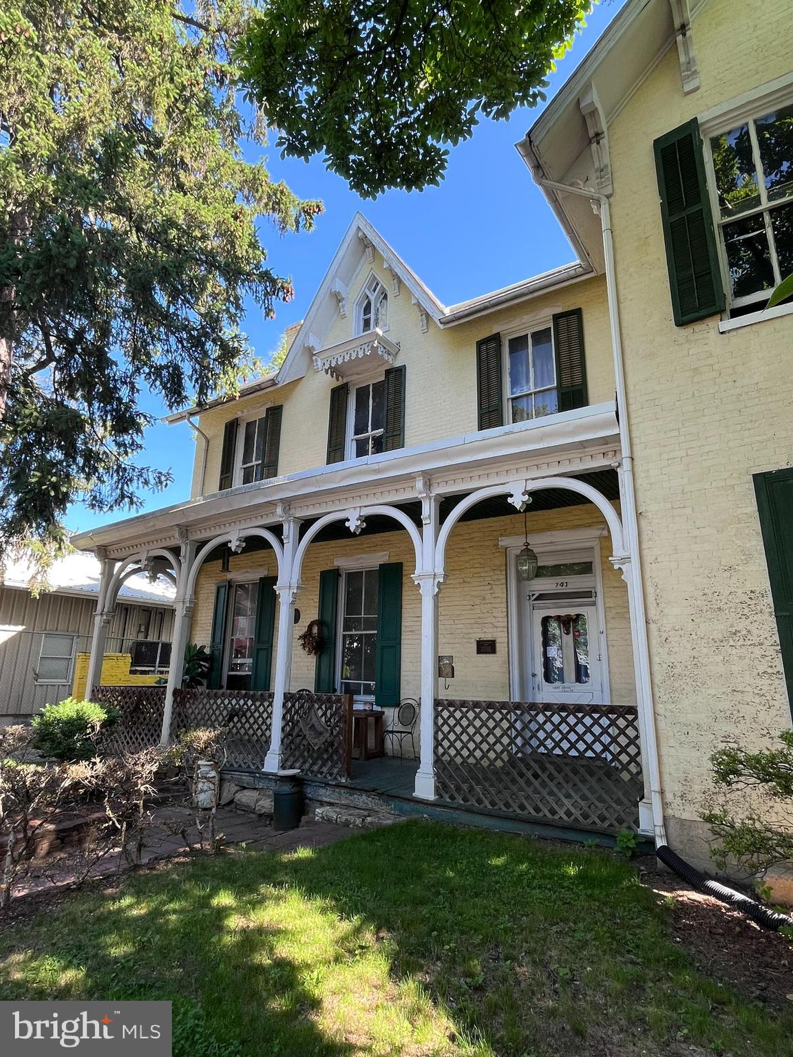 141 LINCOLN WAY WEST