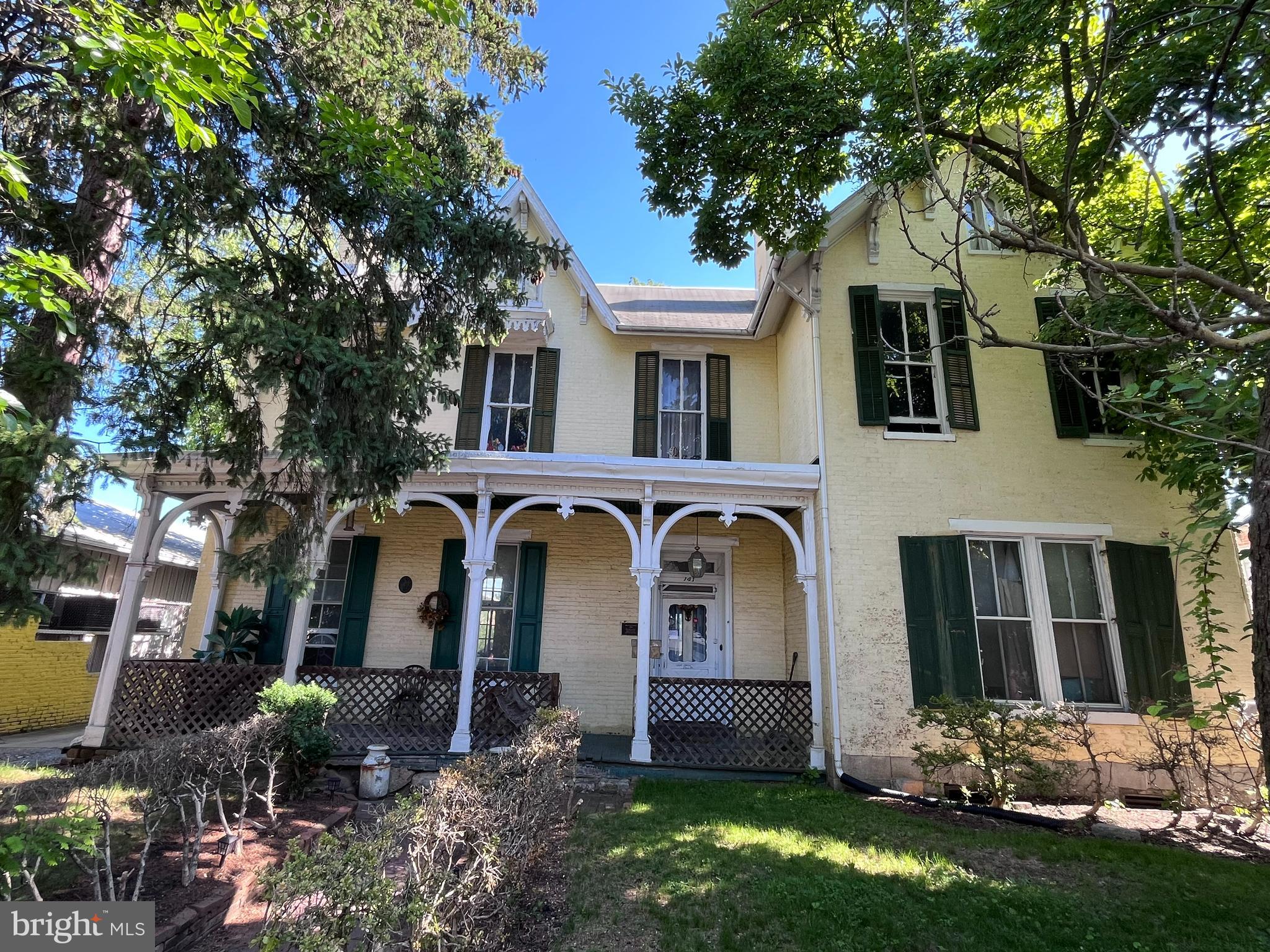 141 LINCOLN WAY WEST