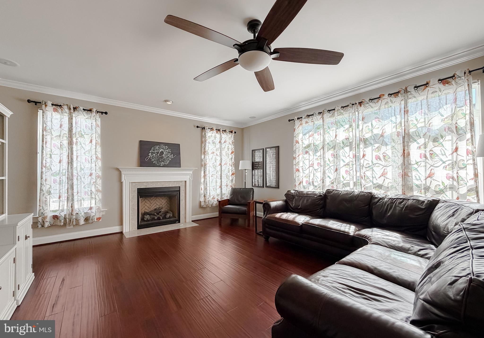 LEONARDS GRANT - Residential