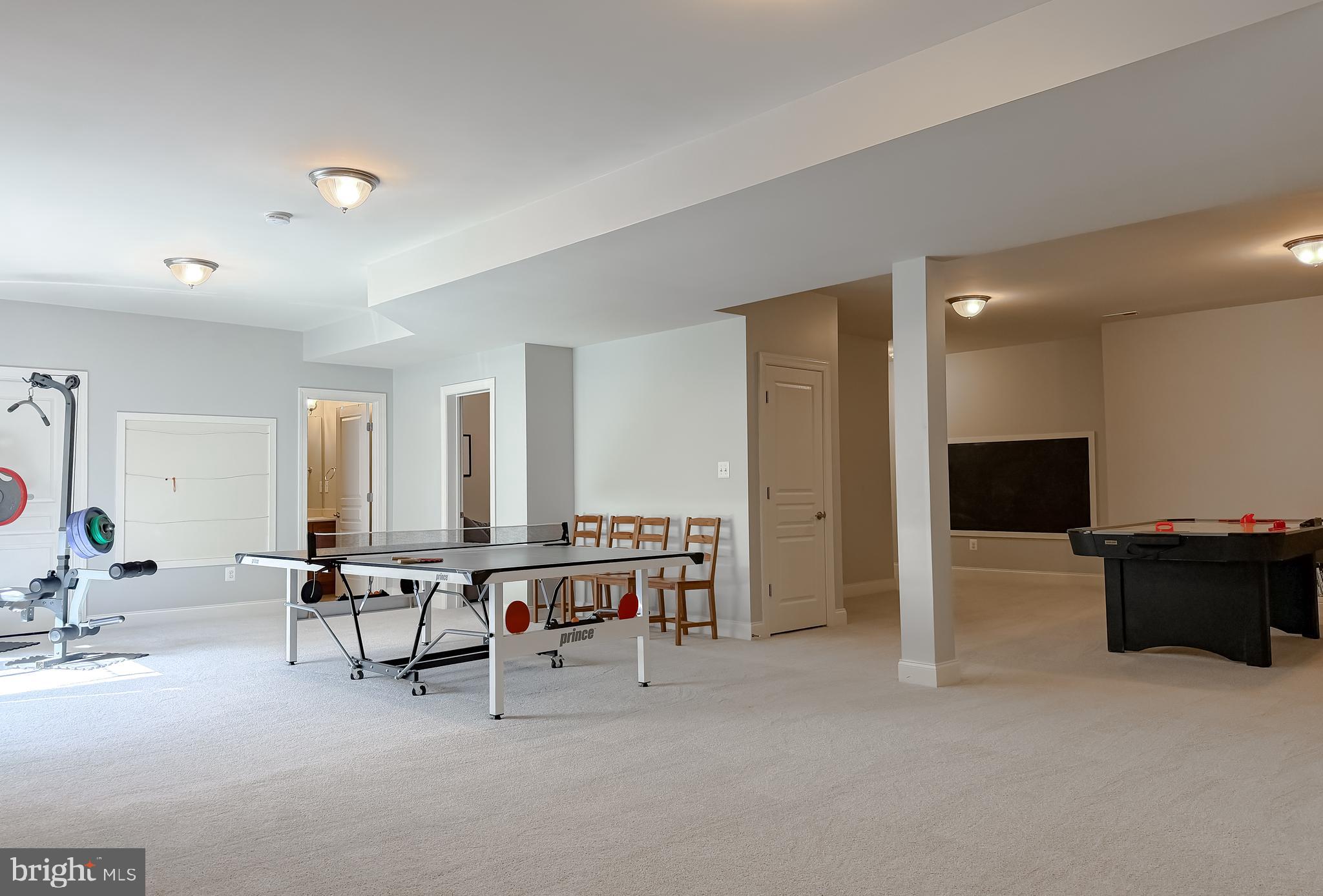 LEONARDS GRANT - Residential