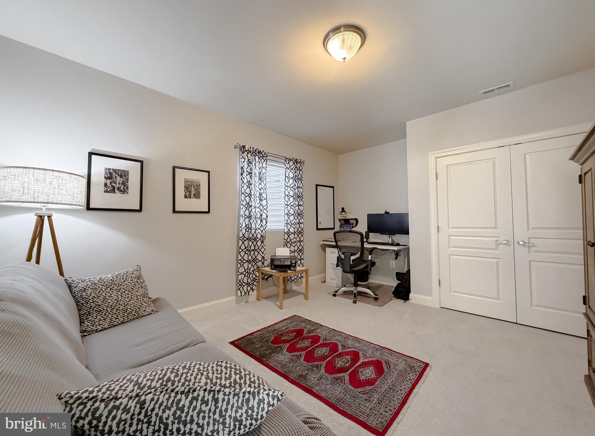 LEONARDS GRANT - Residential