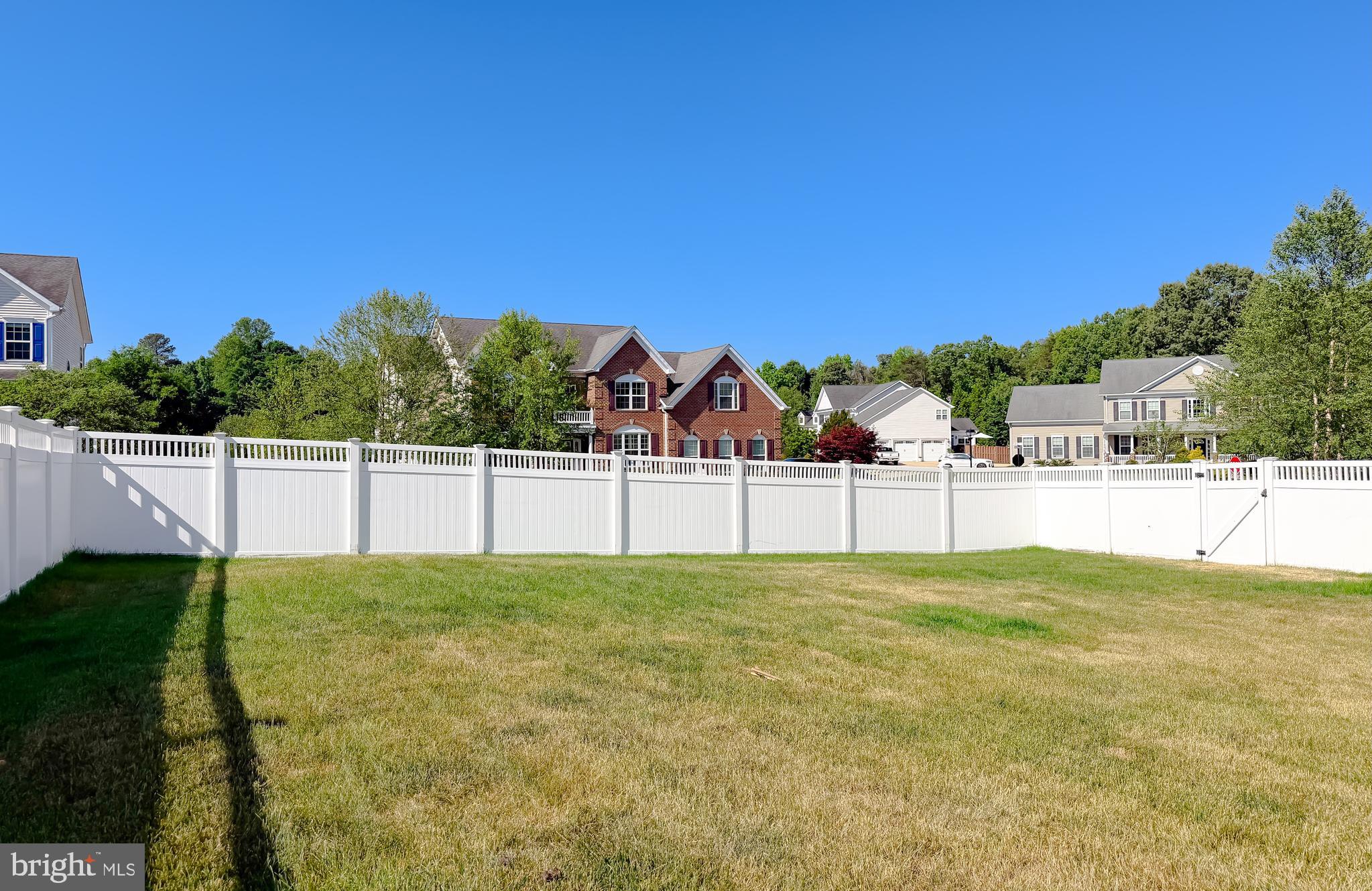 LEONARDS GRANT - Residential