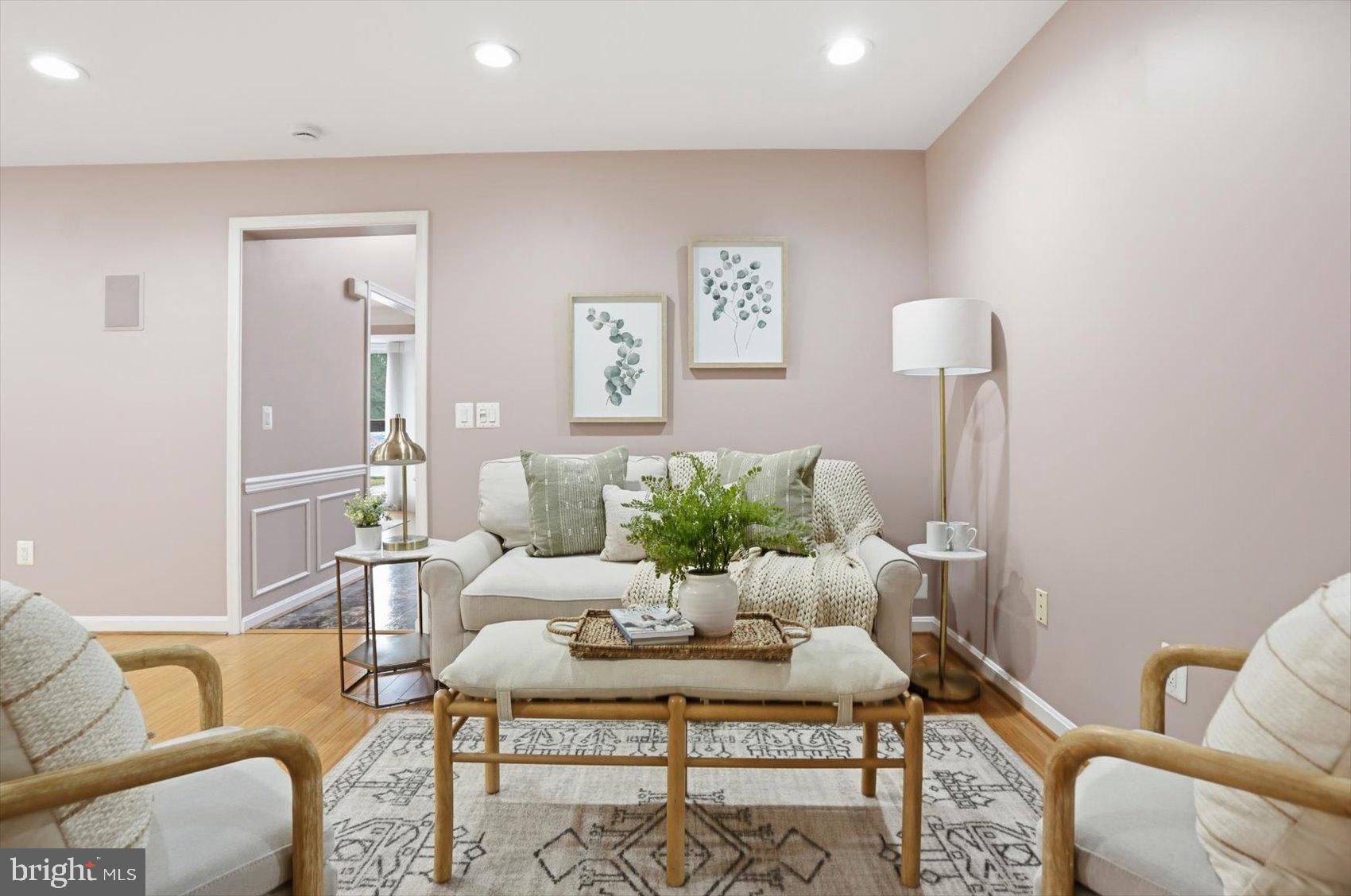 REISTERSTOWN - Residential