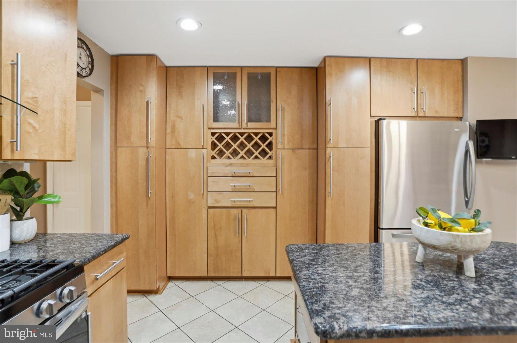 REISTERSTOWN - Residential