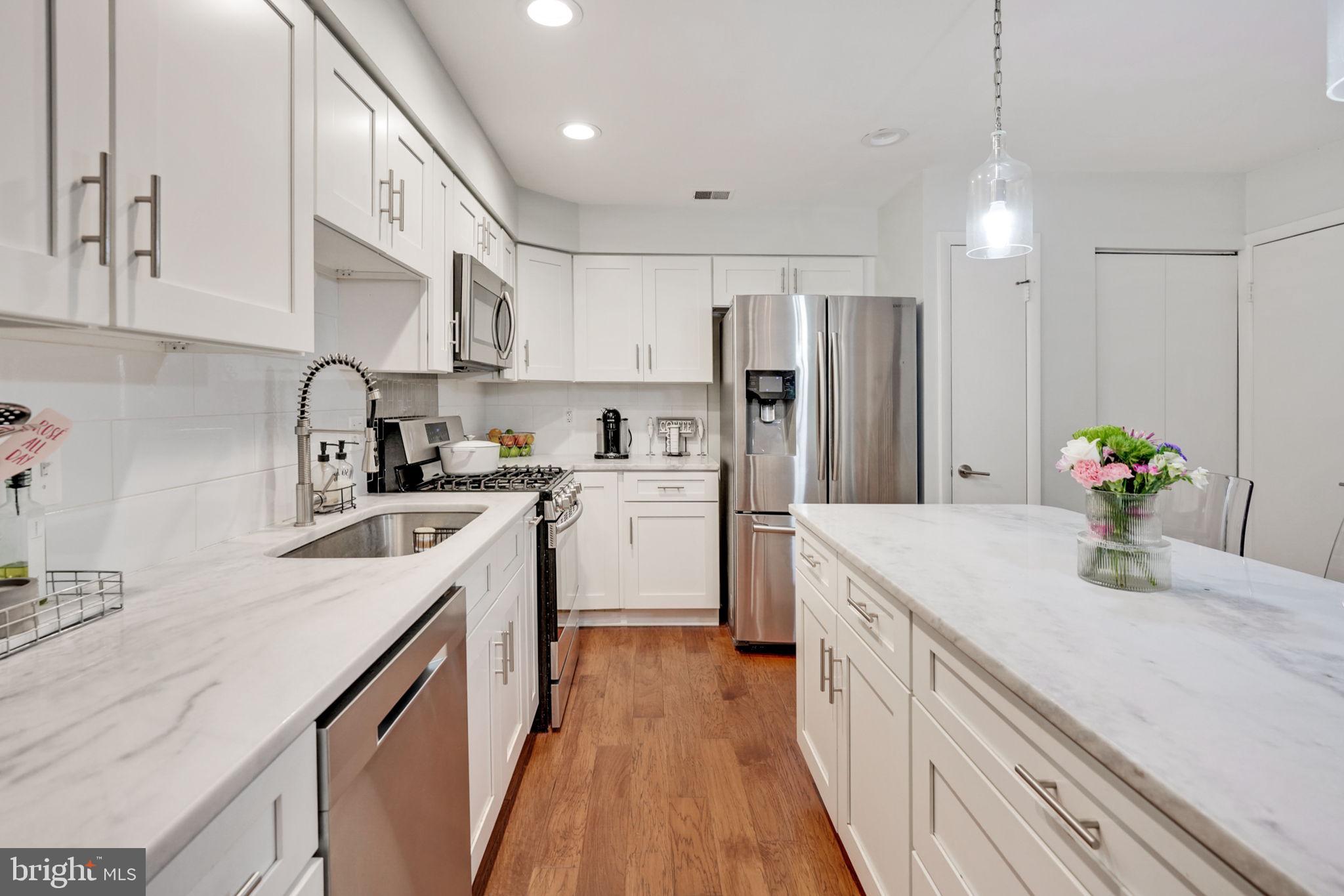 STEPPES OF BARCROFT - Residential