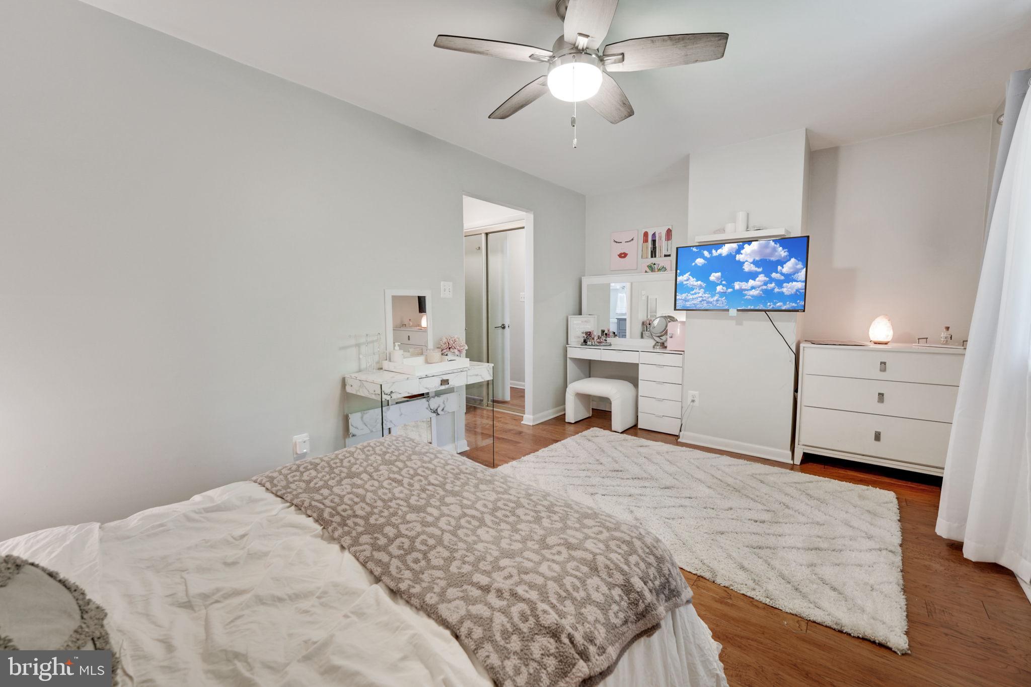 STEPPES OF BARCROFT - Residential