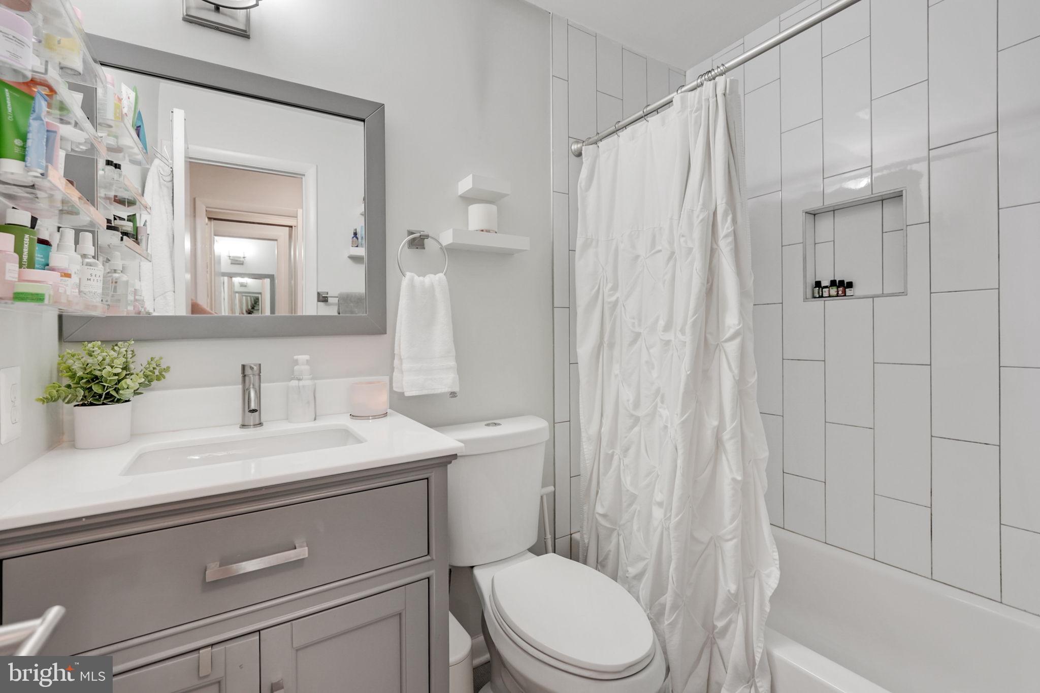 STEPPES OF BARCROFT - Residential