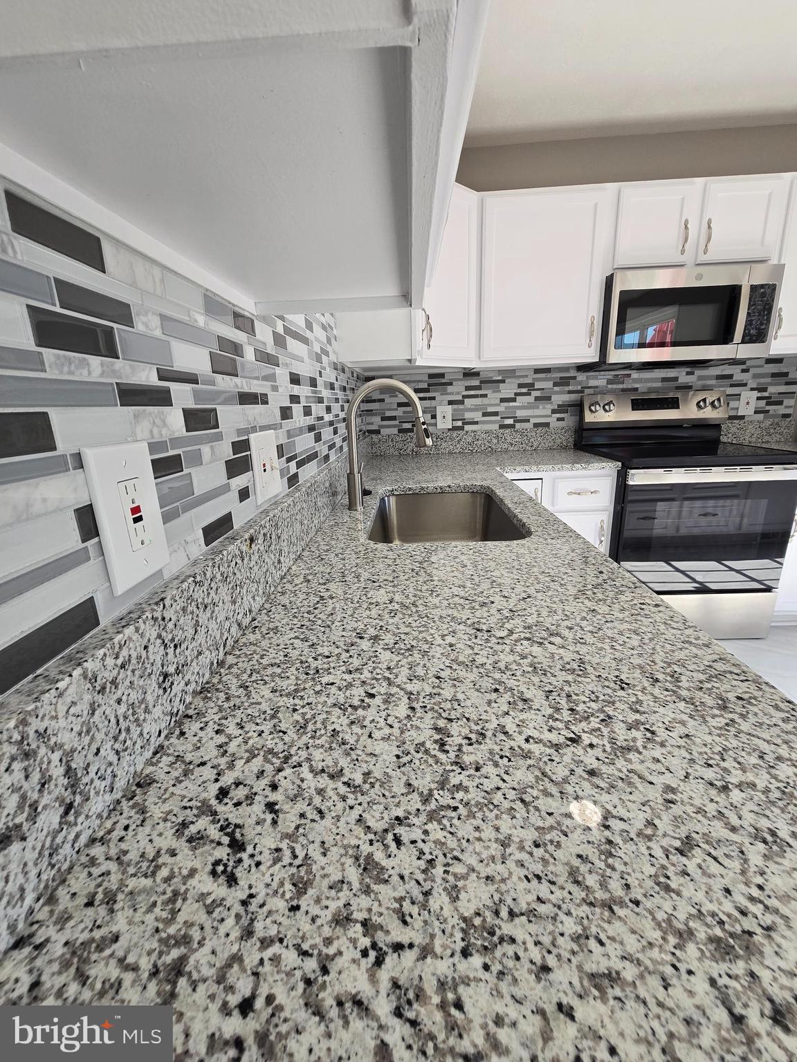 CHARLESTOWN COMMONS - Residential