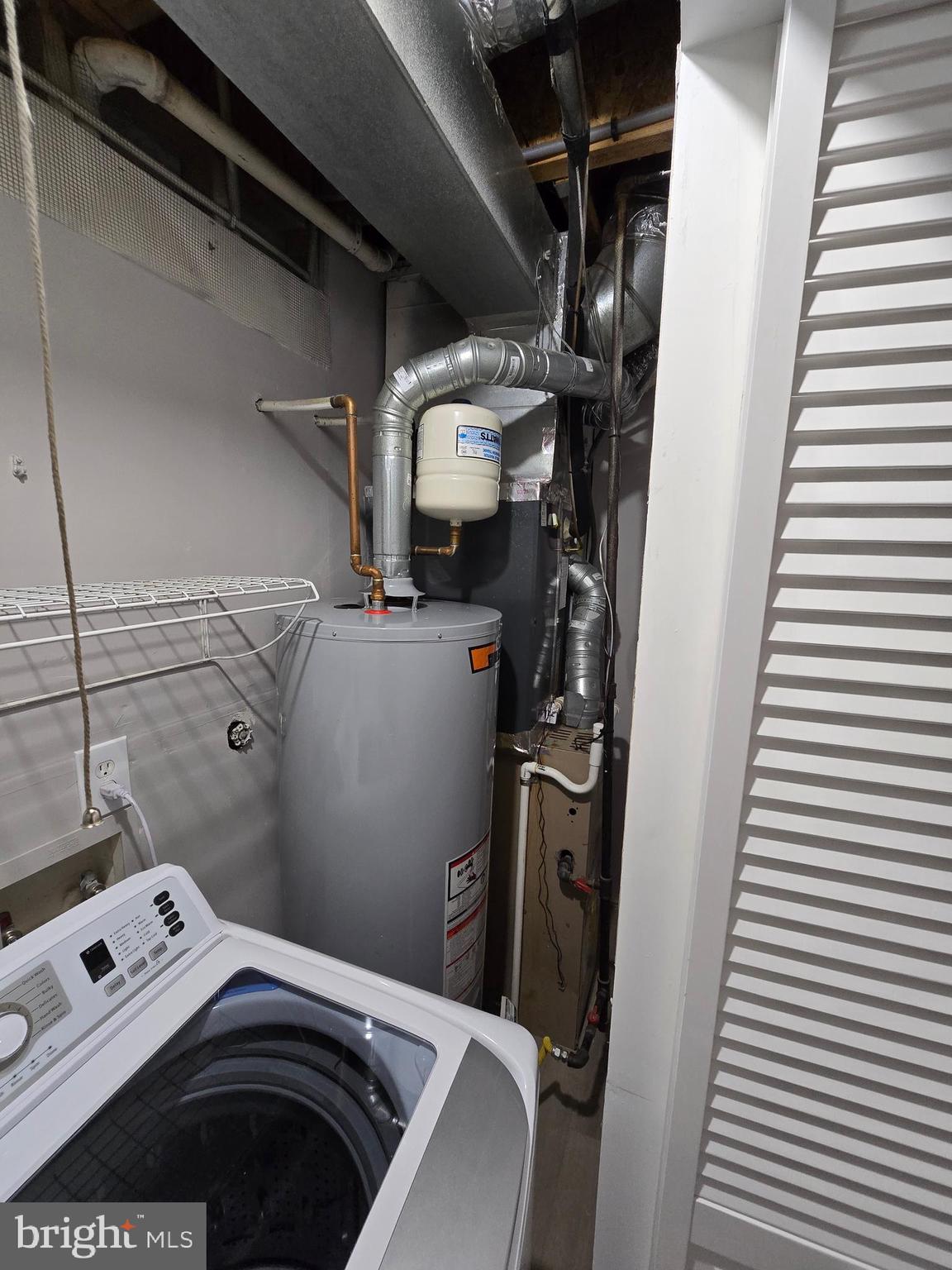 CHARLESTOWN COMMONS - Residential