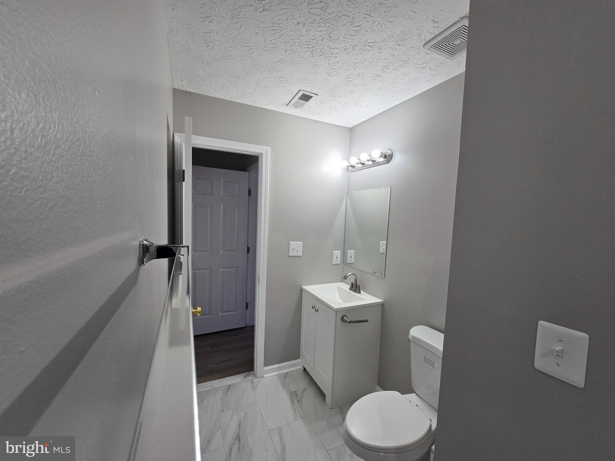 CHARLESTOWN COMMONS - Residential