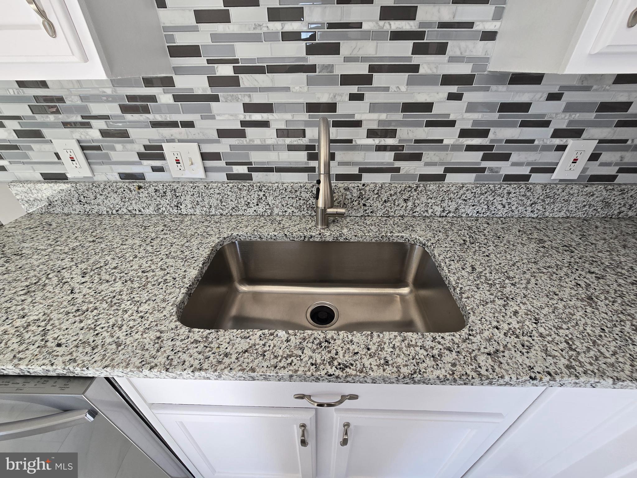 CHARLESTOWN COMMONS - Residential