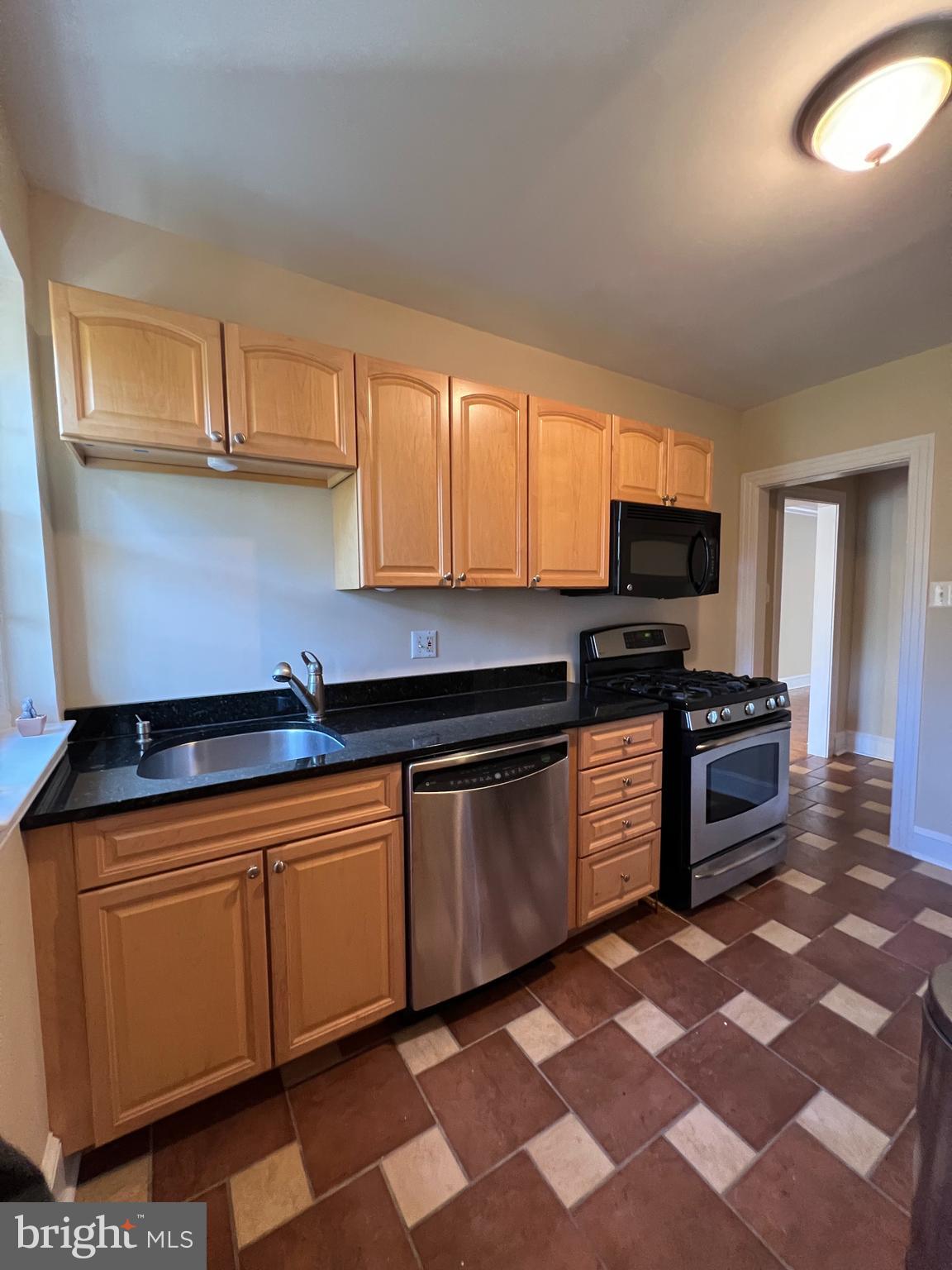 MERION STATION - Residential Lease