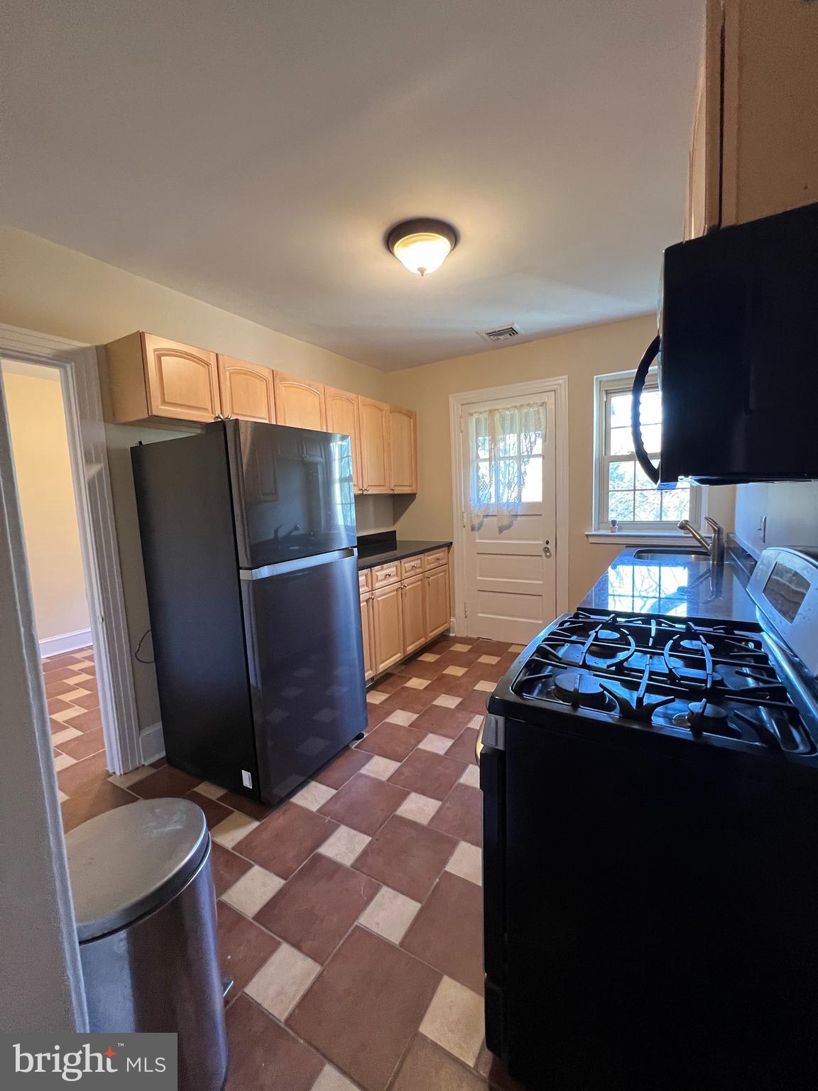 MERION STATION - Residential Lease