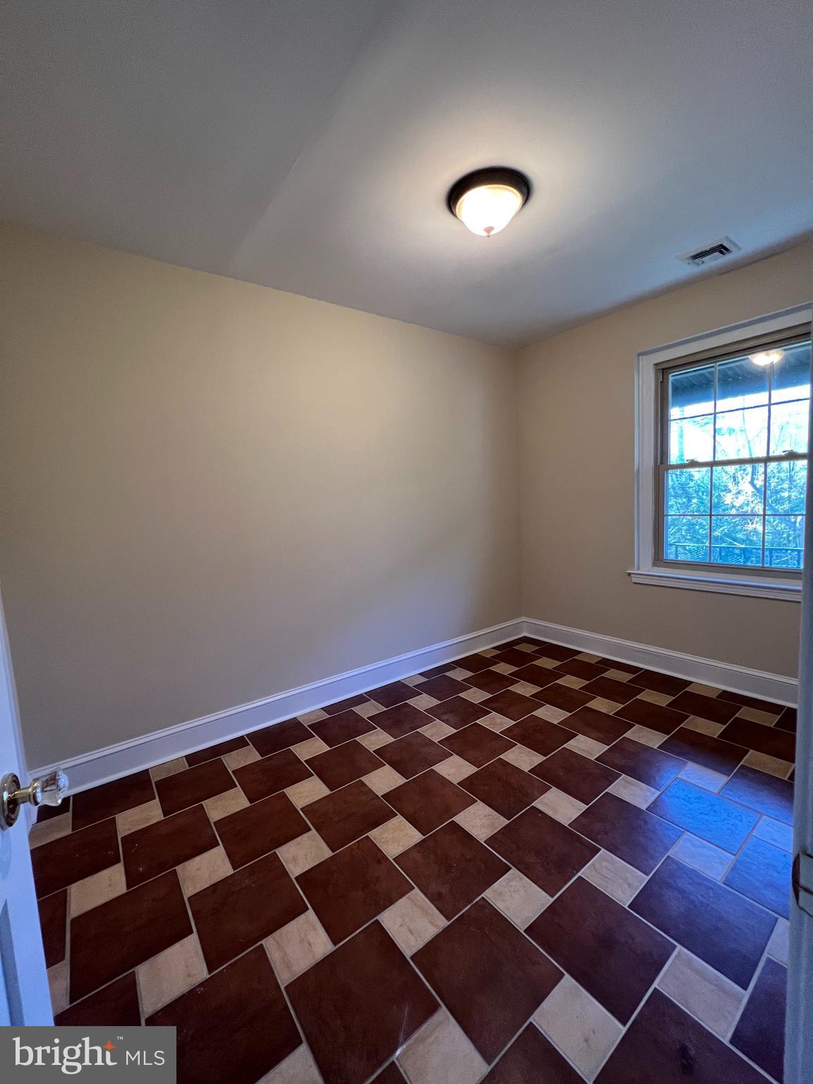 MERION STATION - Residential Lease