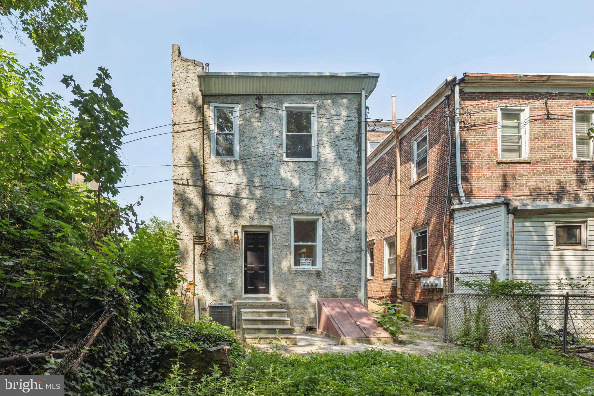 WALNUT HILL - Residential Lease