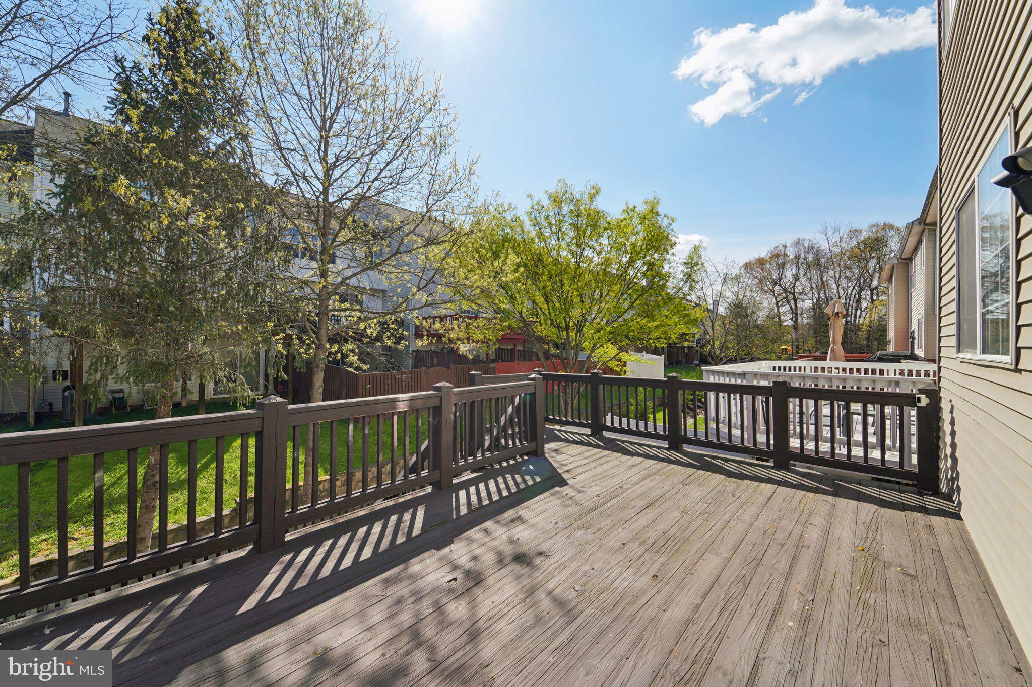 PINEY ORCHARD - Residential