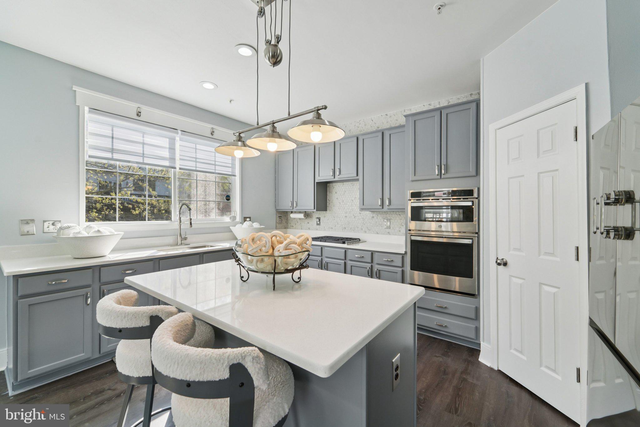 PINEY ORCHARD - Residential