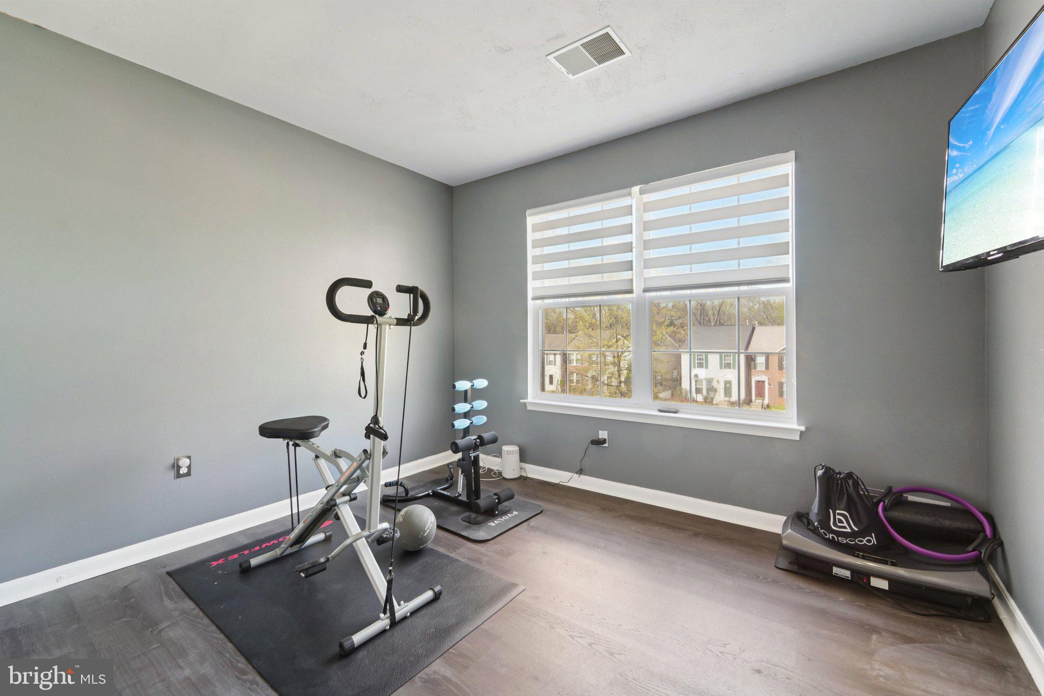 PINEY ORCHARD - Residential