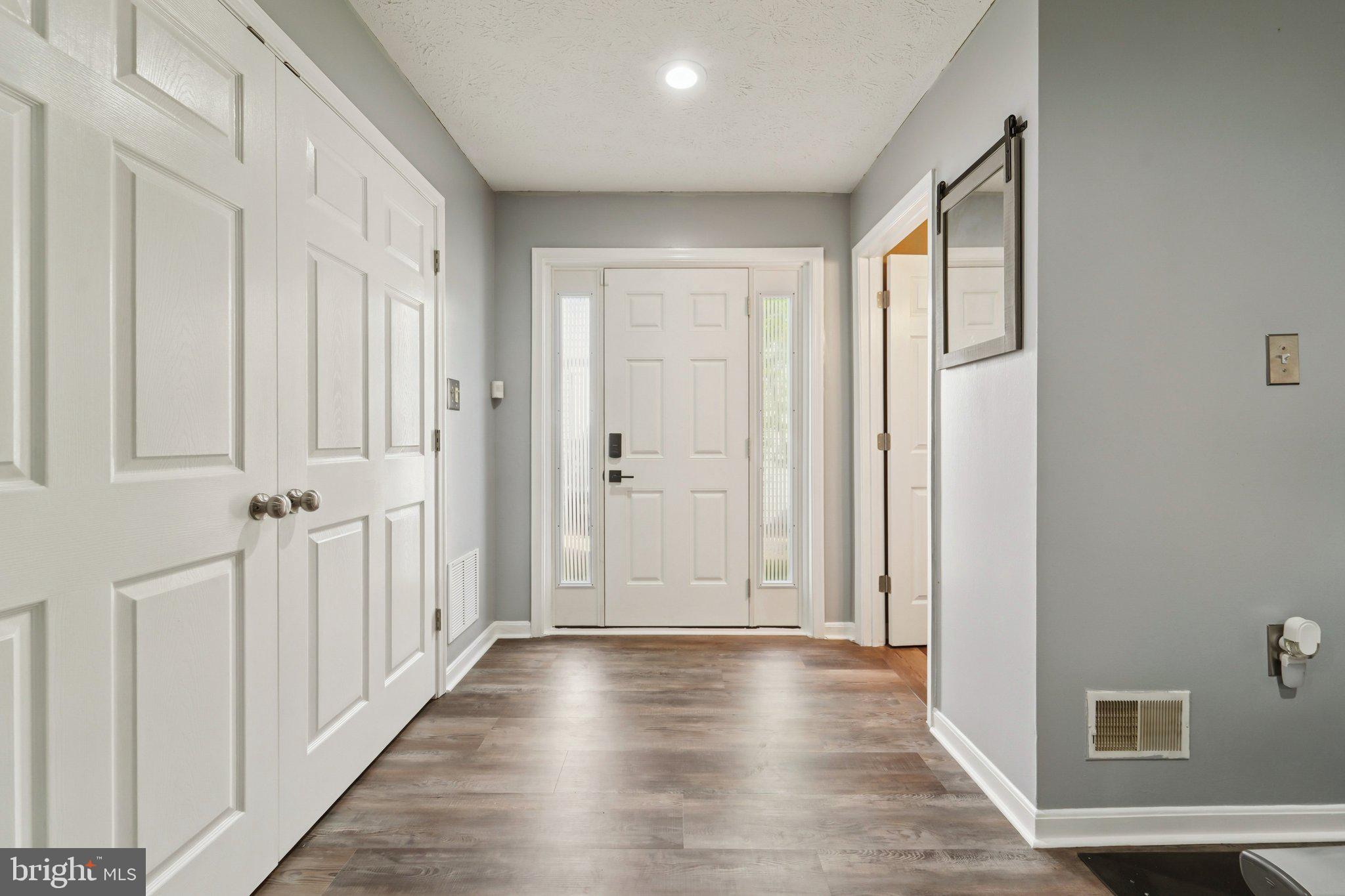 PINEY ORCHARD - Residential