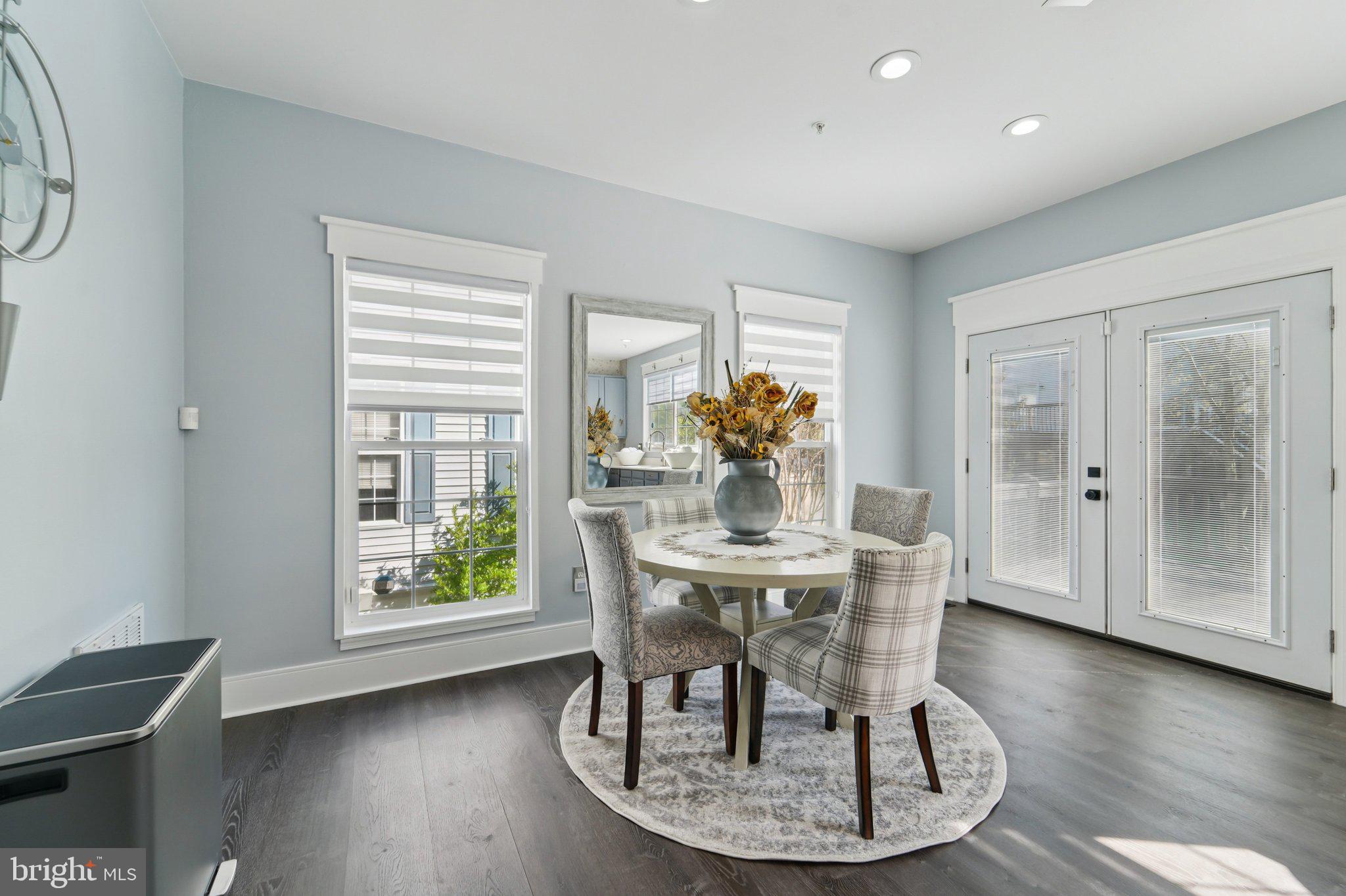 PINEY ORCHARD - Residential