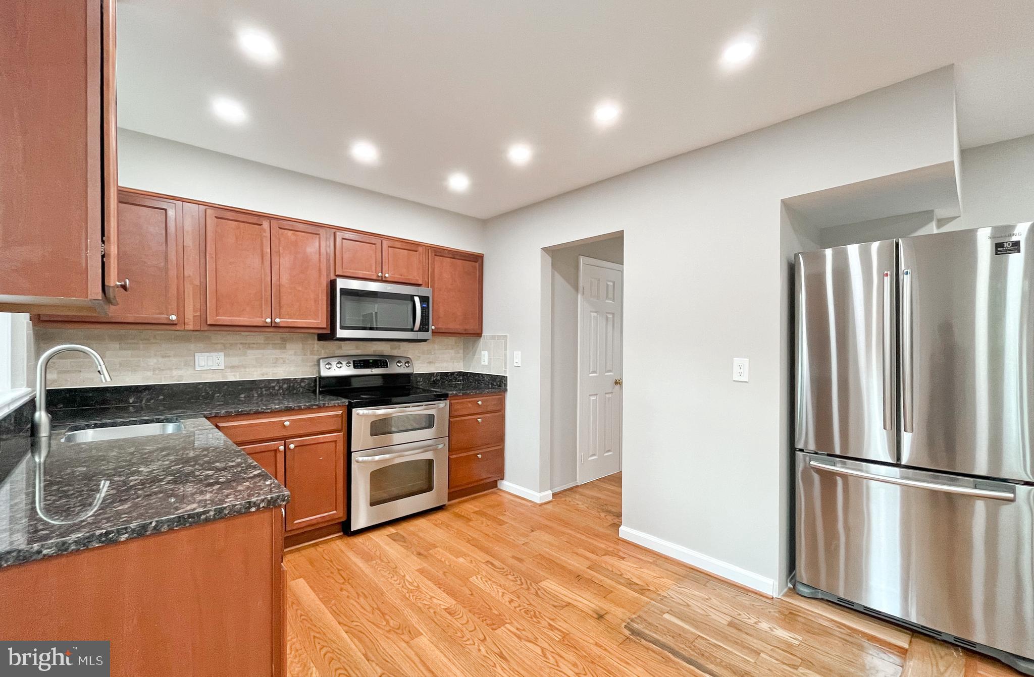 STRATHMEADE SQUARE - Residential Lease