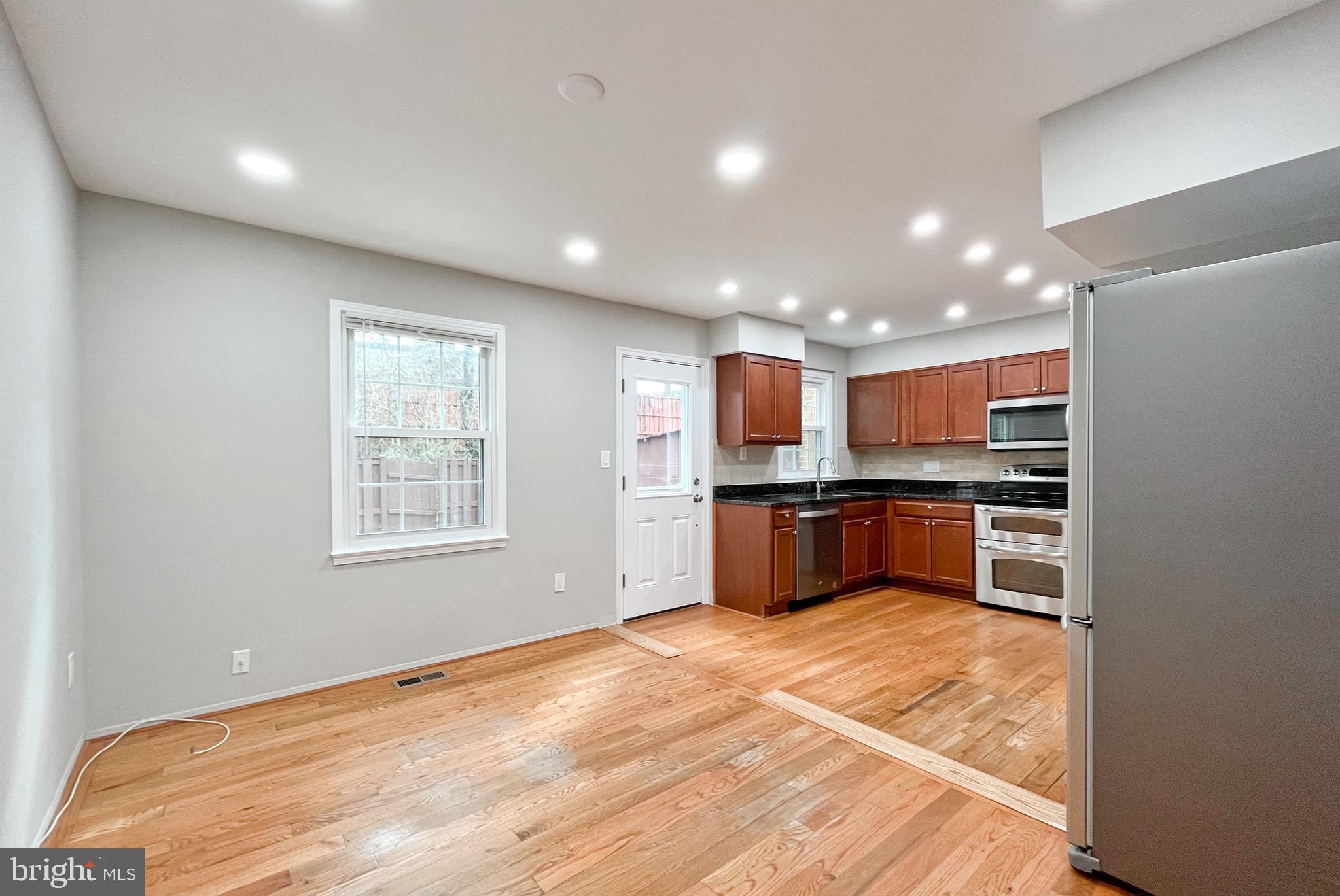 STRATHMEADE SQUARE - Residential Lease