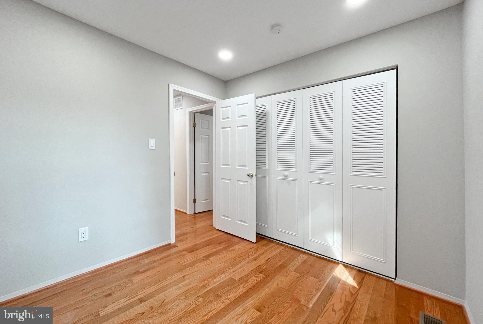 STRATHMEADE SQUARE - Residential Lease