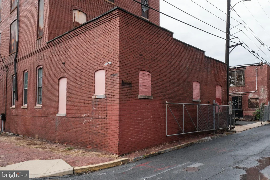 619 Spruce Street, Reading, PA 19602