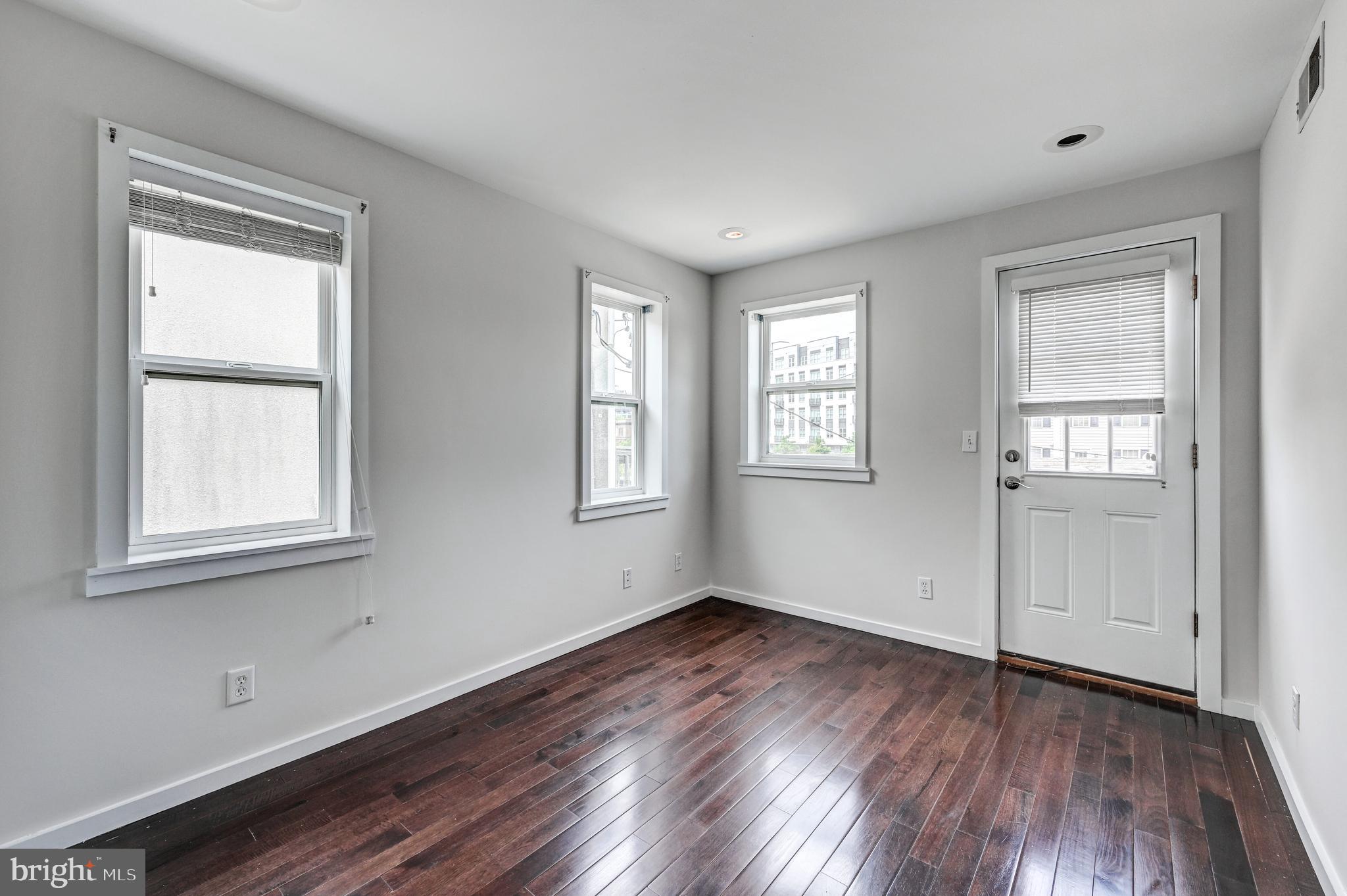 SOUTH BALTIMORE - Residential