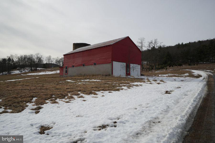 255 TROUBLESOME VALLEY ROAD