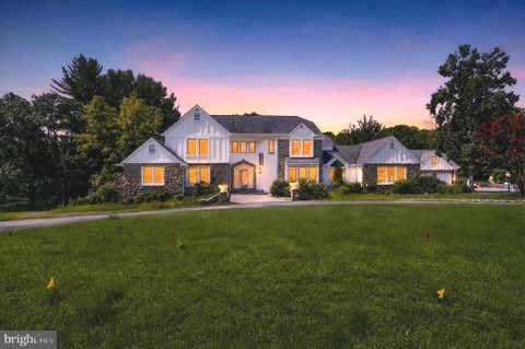 Photo of 10240 Democracy Blvd, POTOMAC, MD 20854 (MLS # MDMC2250514)