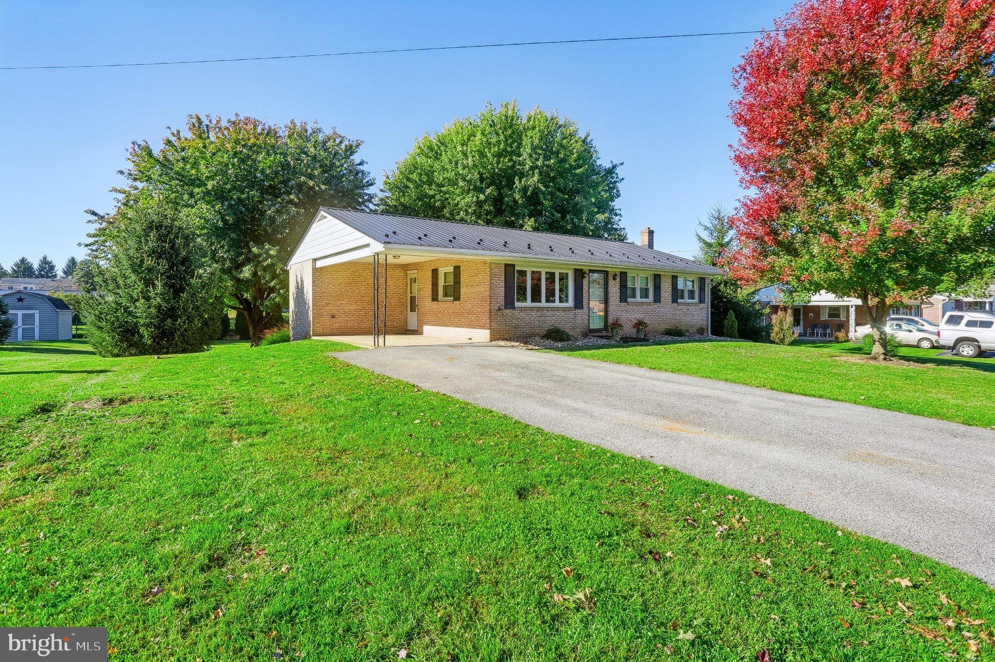 1250 MARVERN DRIVE W