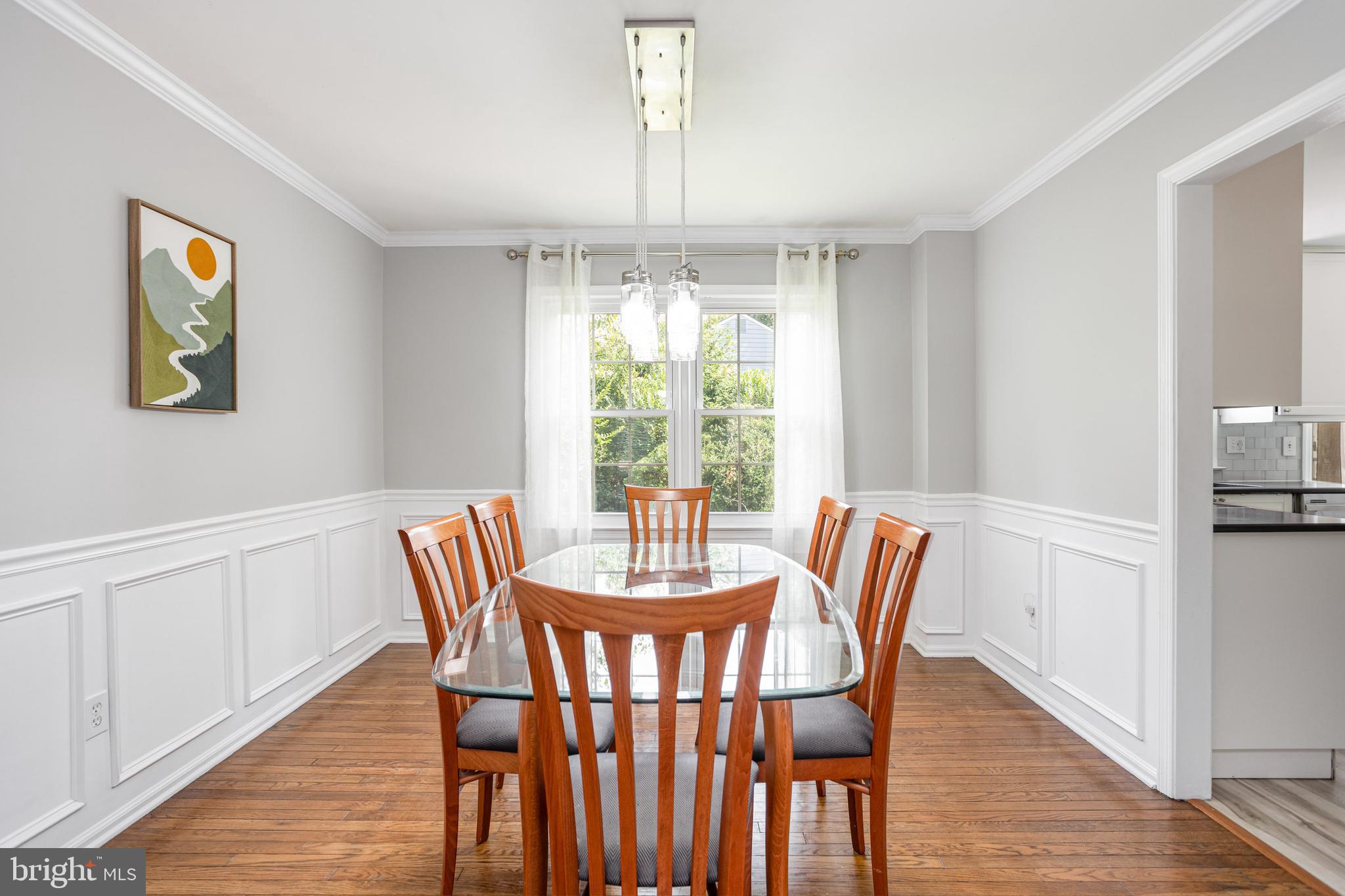 LONG REACH - Residential