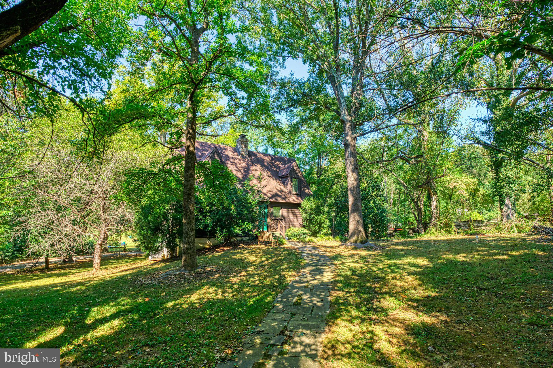 FOULGER AND BOLDOG - Residential