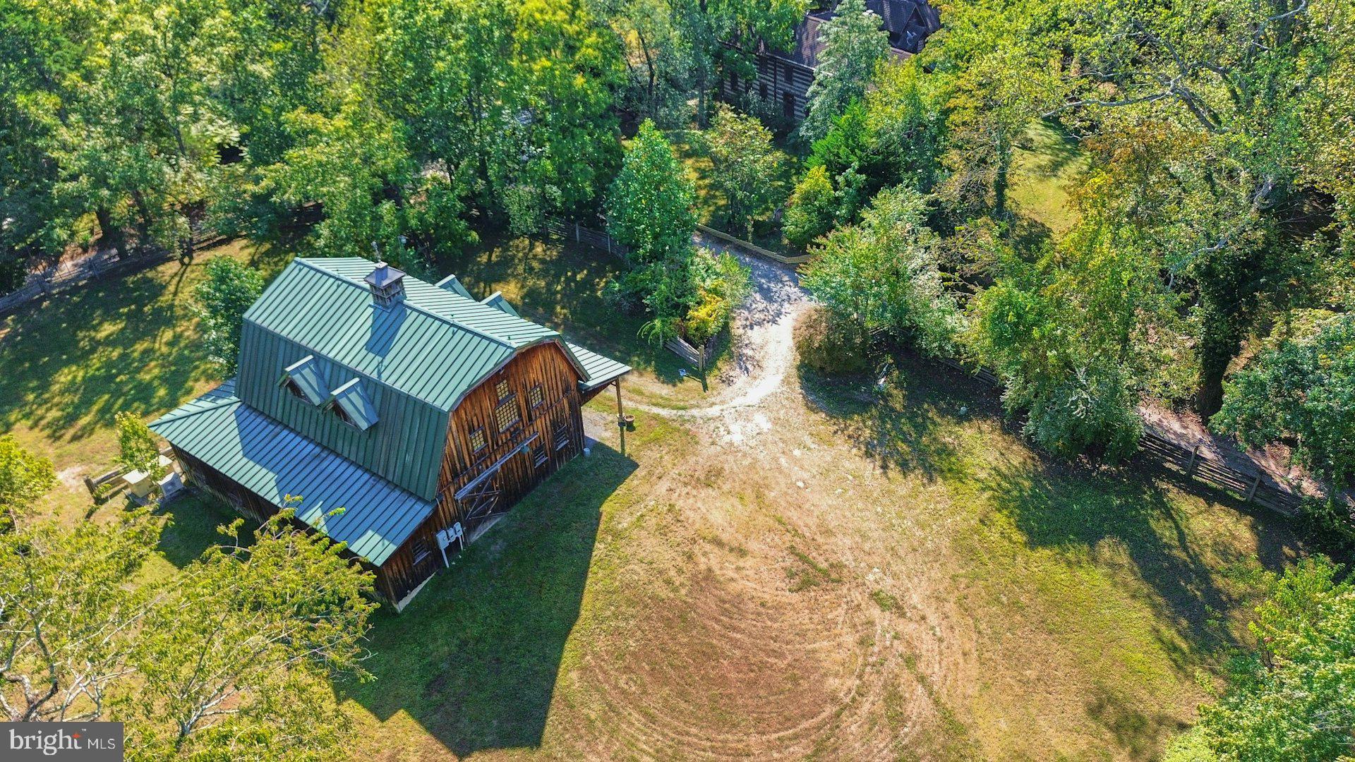 FOULGER AND BOLDOG - Residential