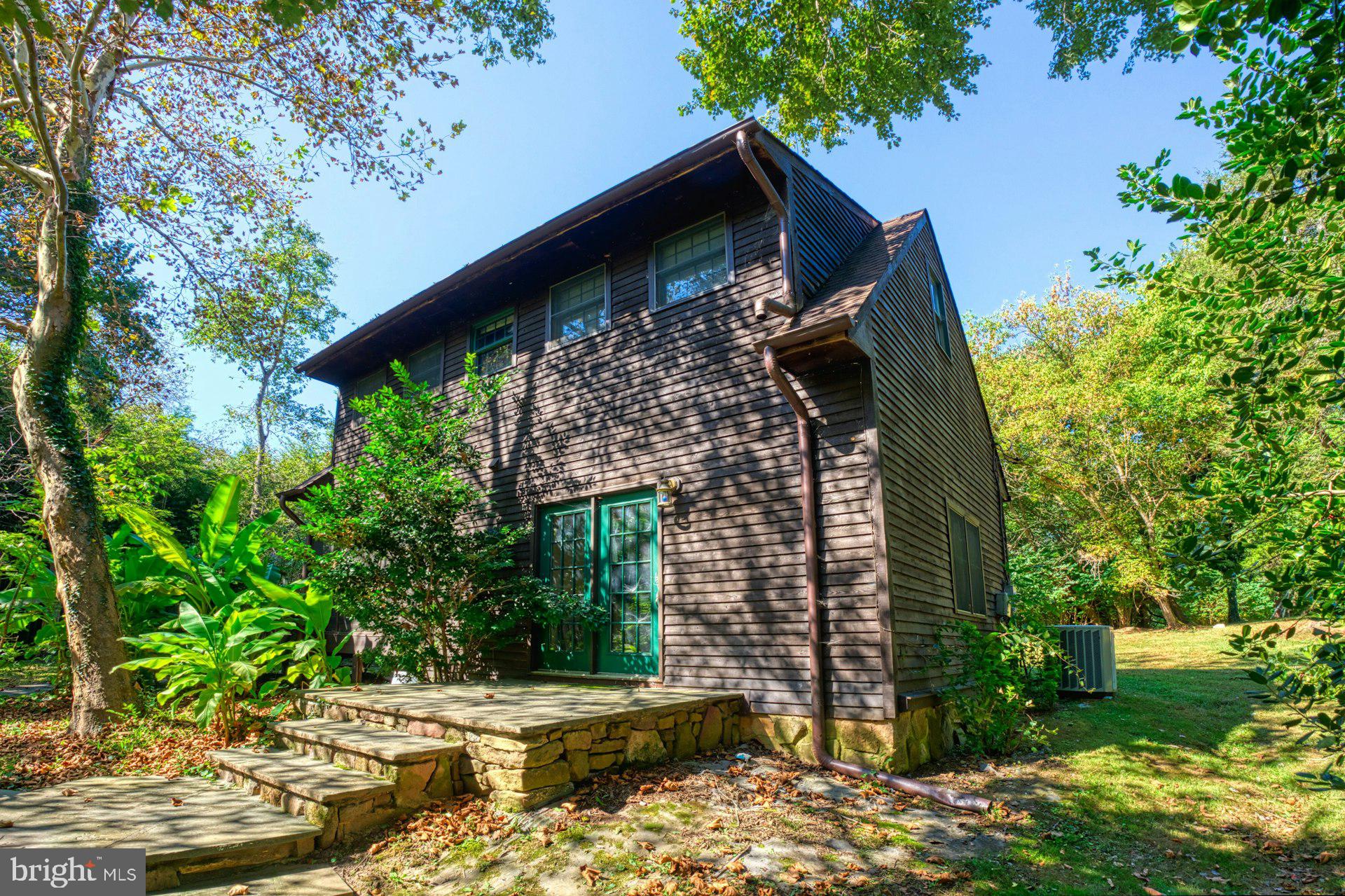 FOULGER AND BOLDOG - Residential