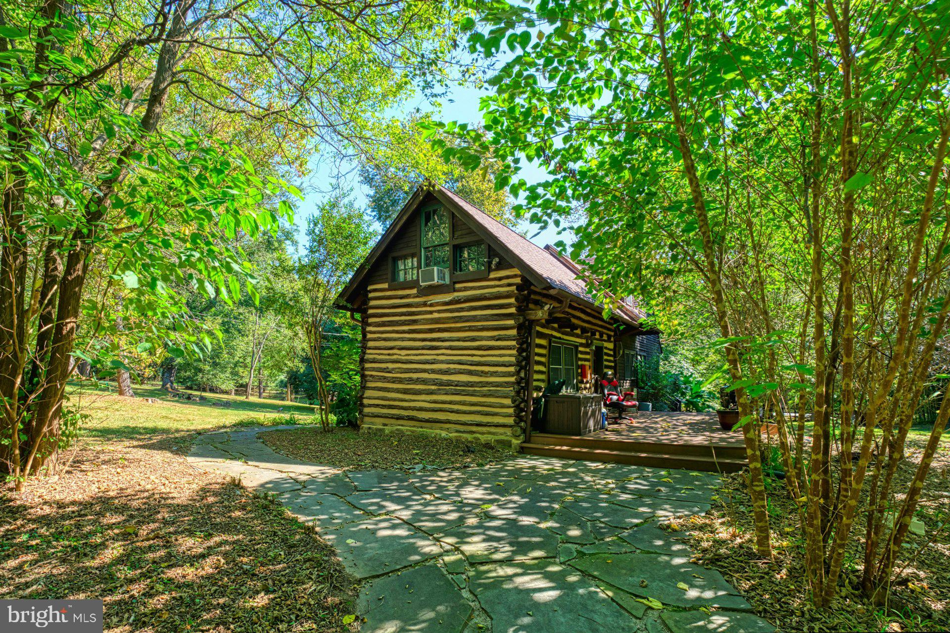 FOULGER AND BOLDOG - Residential