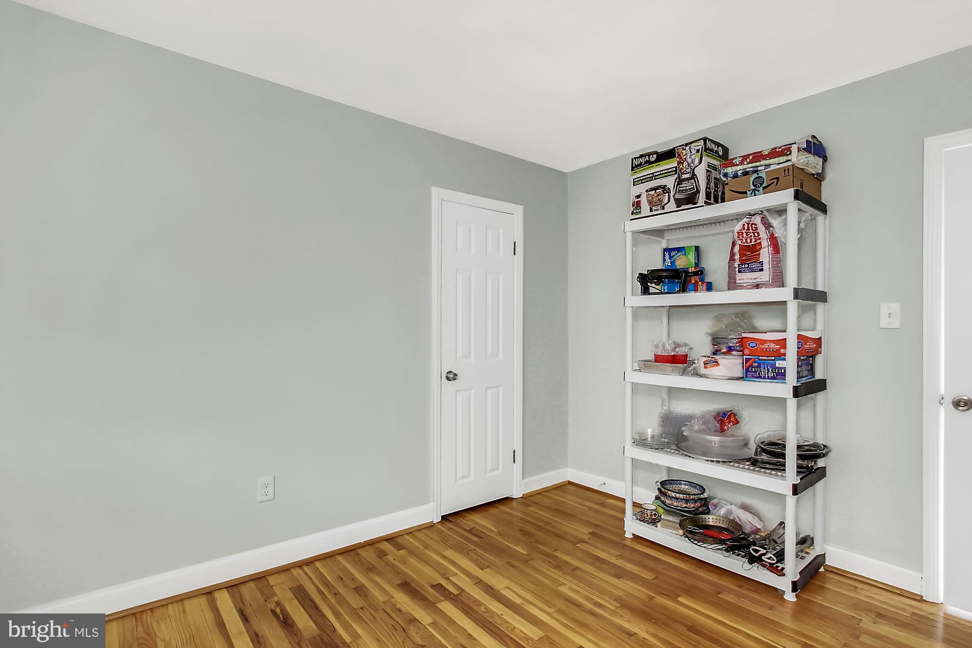 ELKTON - Residential