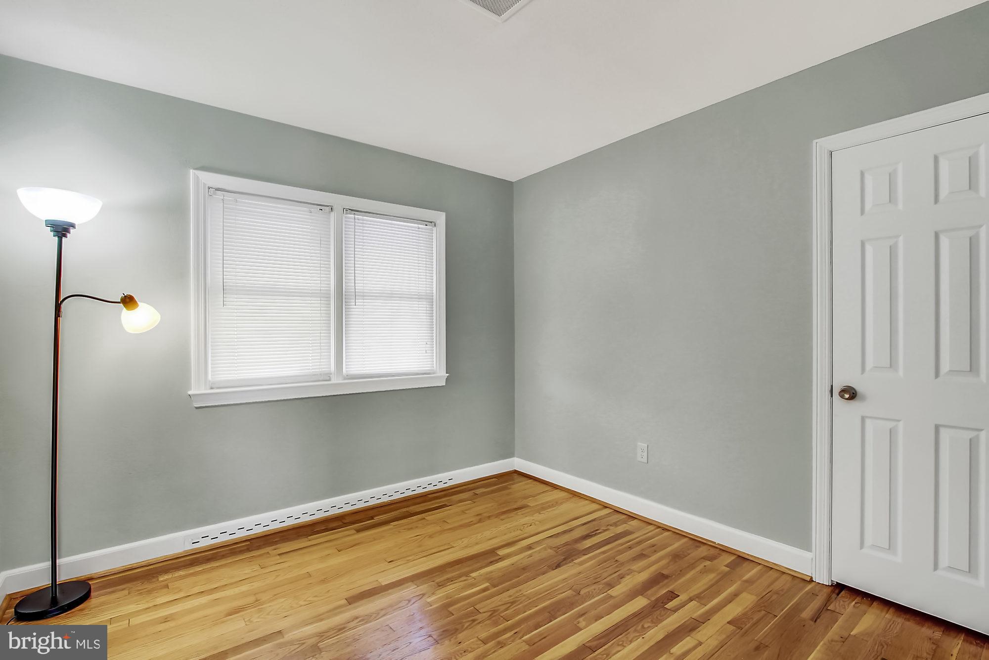 ELKTON - Residential