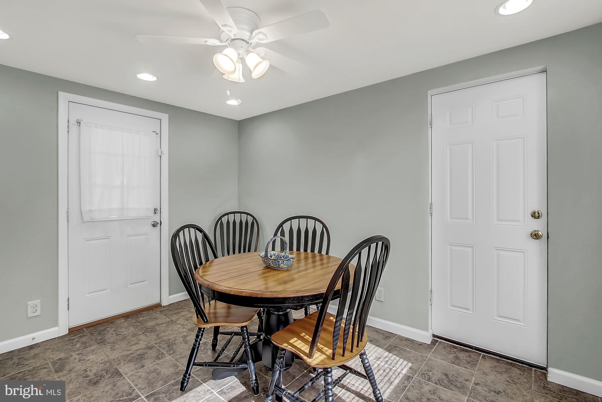 ELKTON - Residential