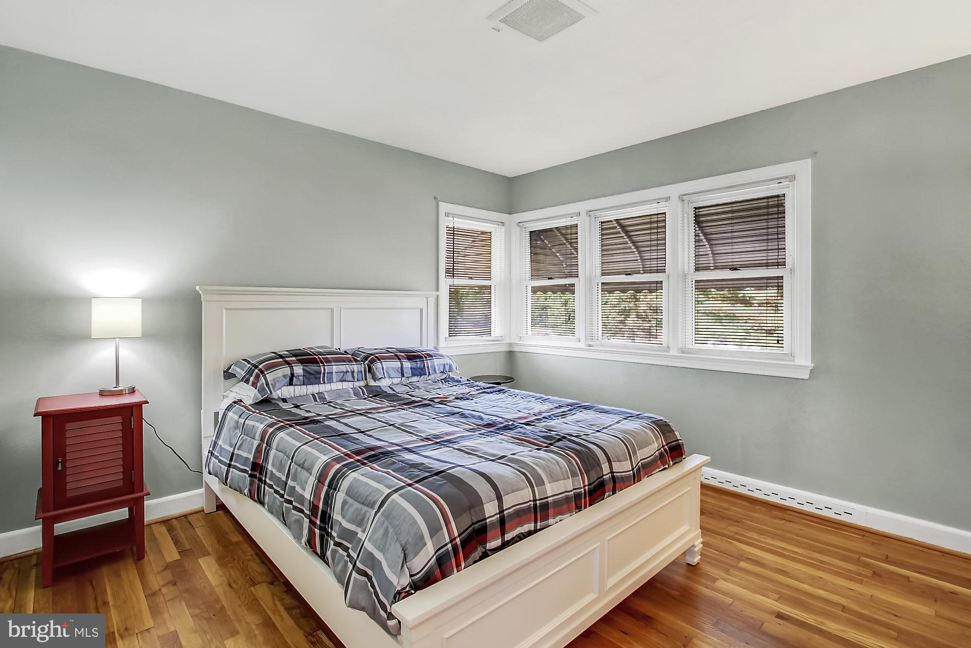 ELKTON - Residential